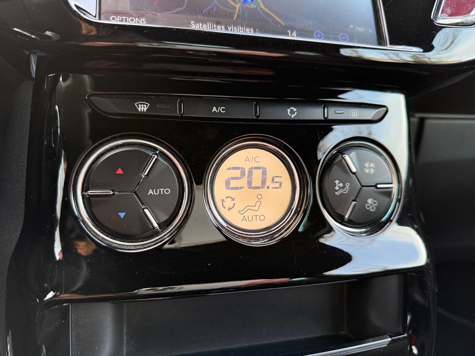 Ds Automobiles Ds3 22