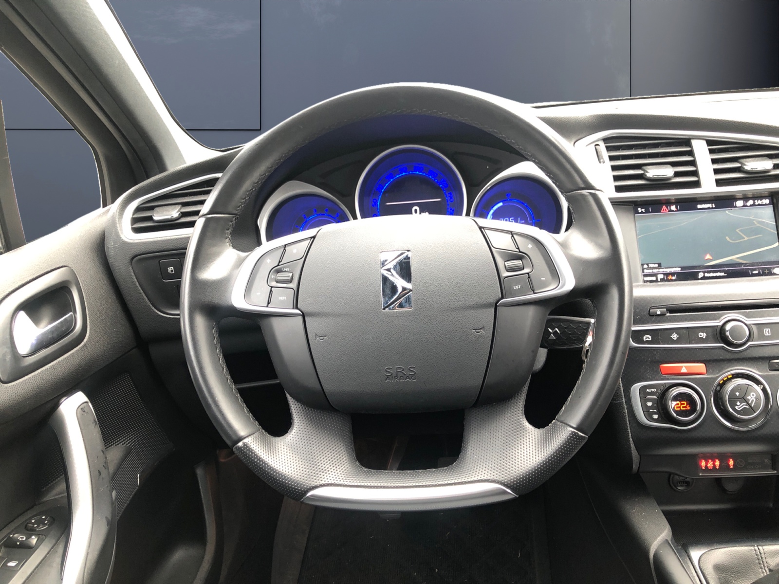 Ds Automobiles Ds 4 15