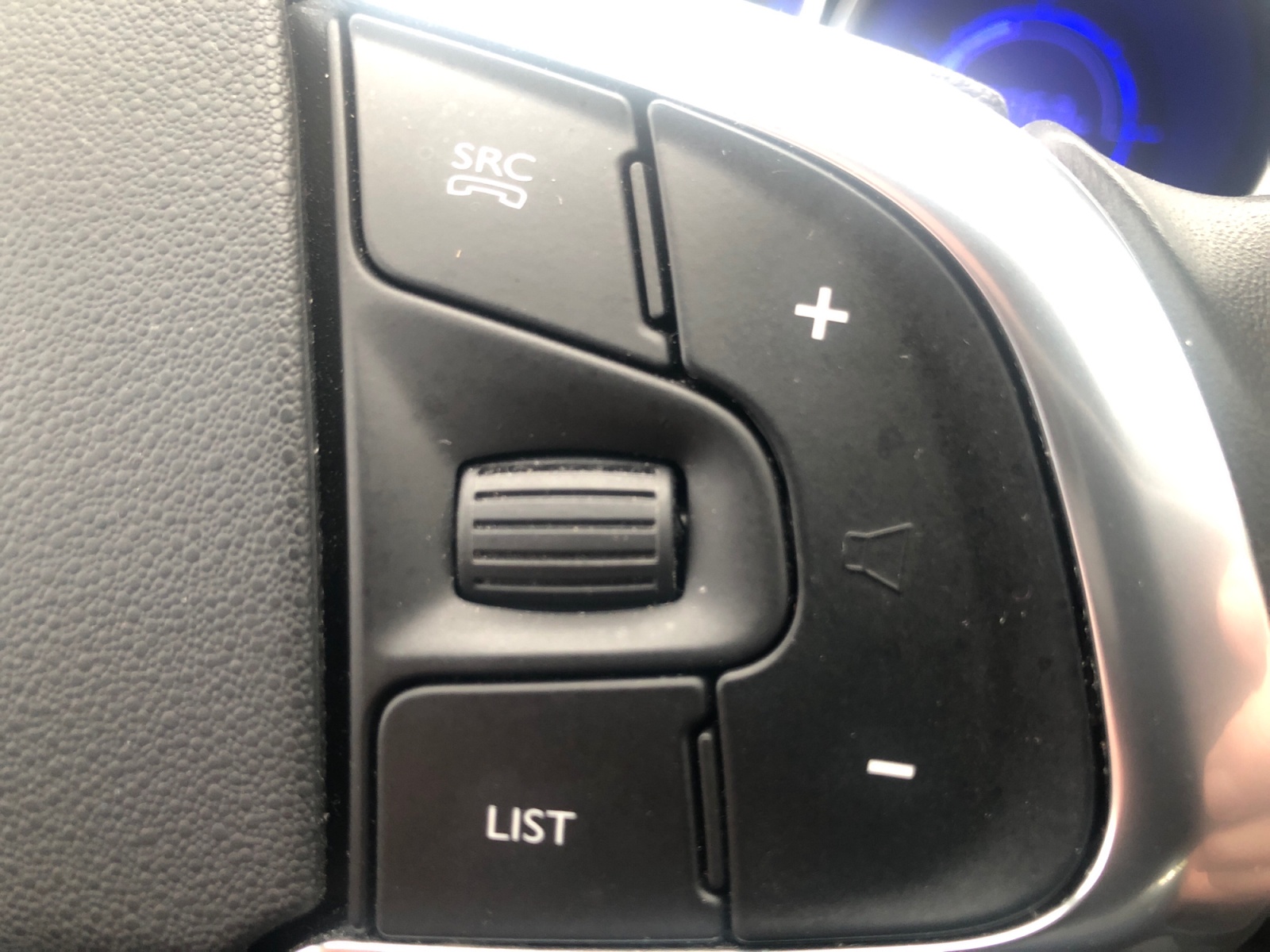 Ds Automobiles Ds 4 19