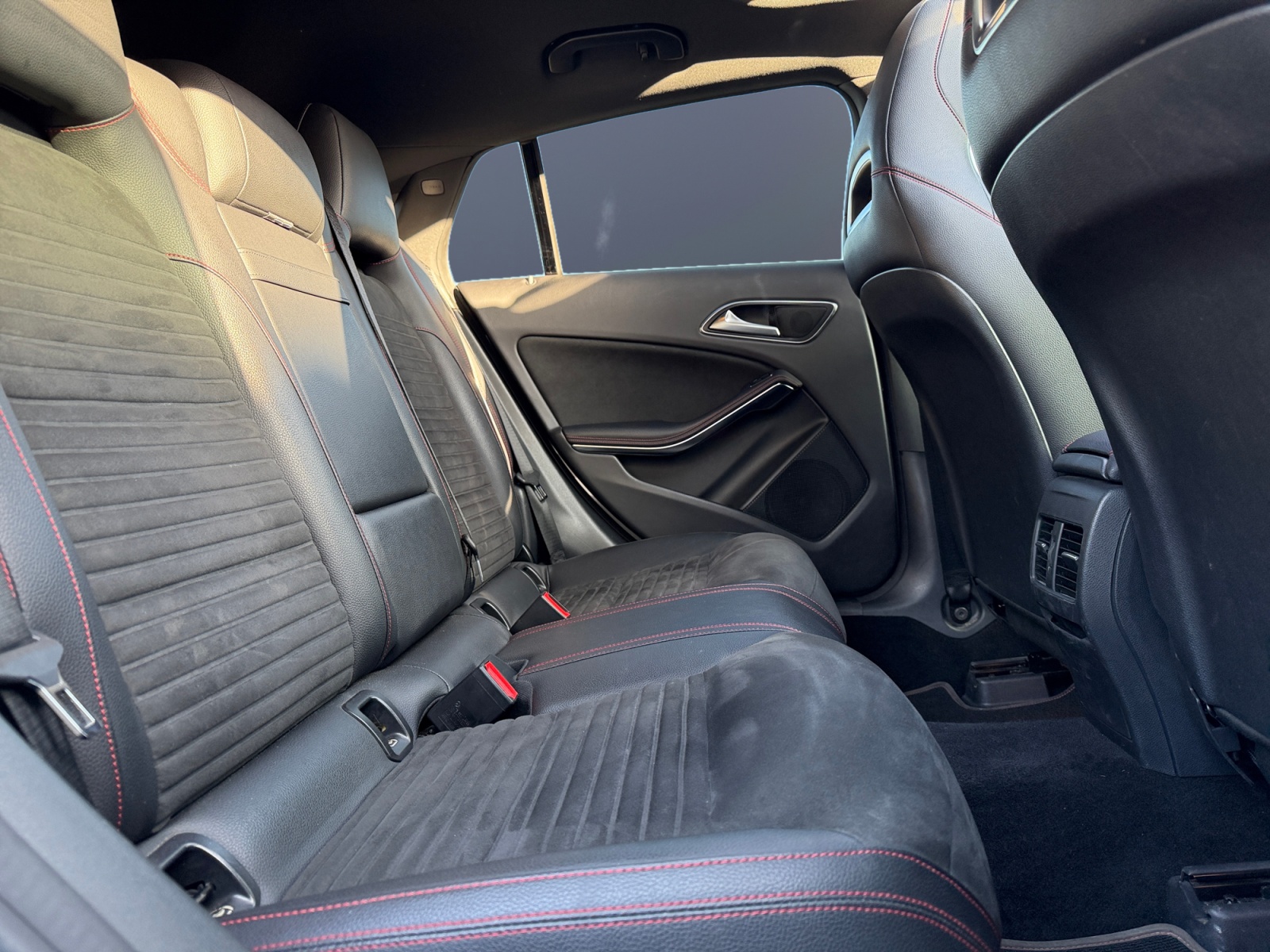 Mercedes-Benz Classe Cla 11