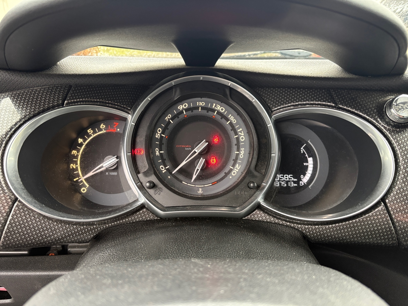 Ds Automobiles Ds 3 16