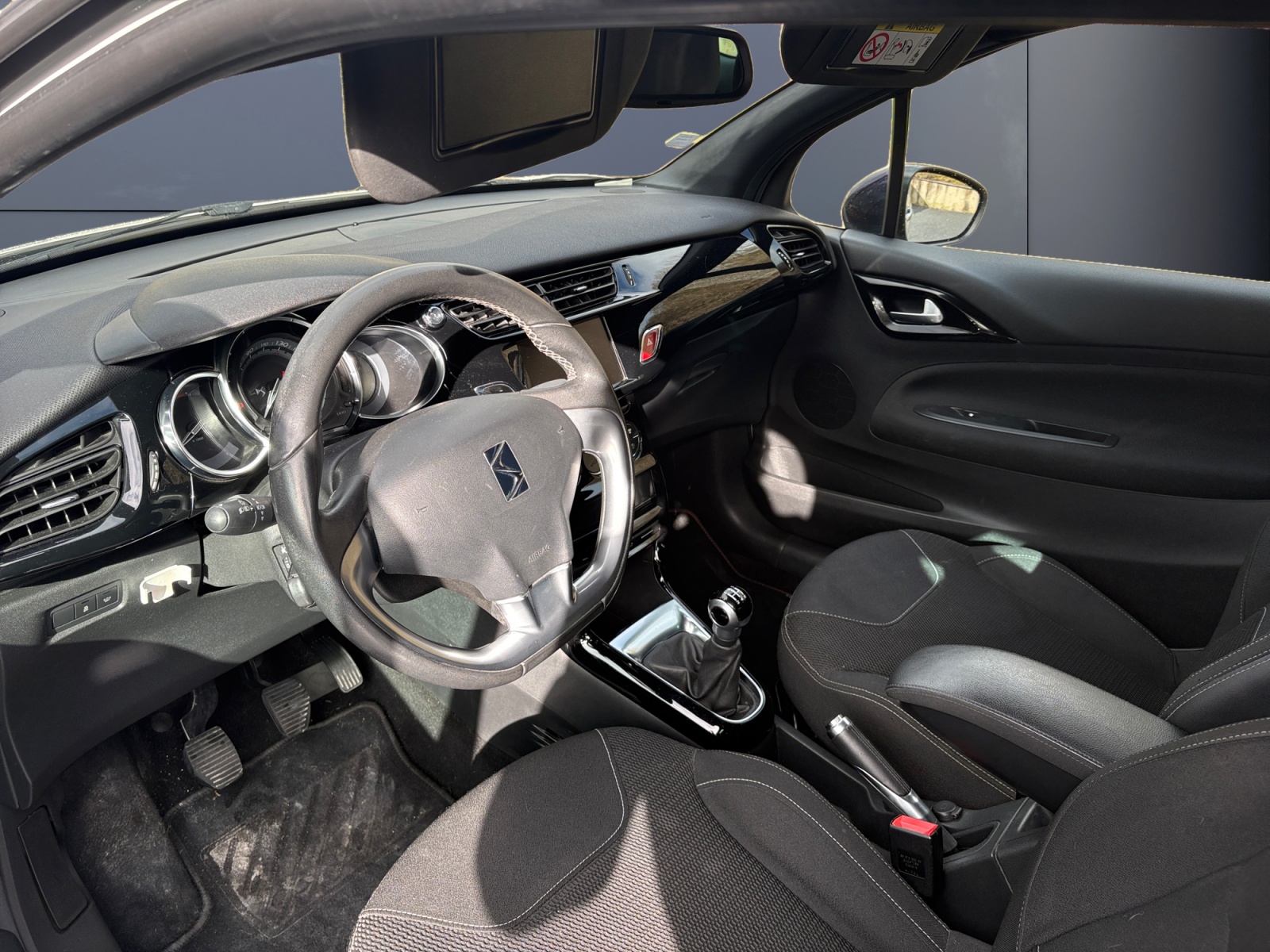 Ds Automobiles Ds 3 8