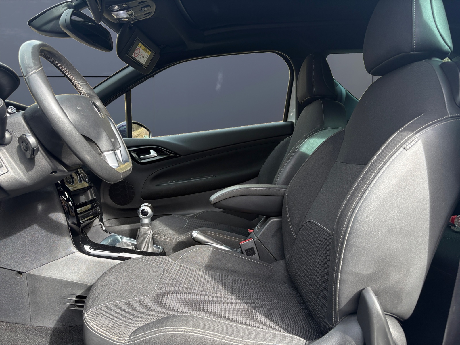 Ds Automobiles Ds 3 9