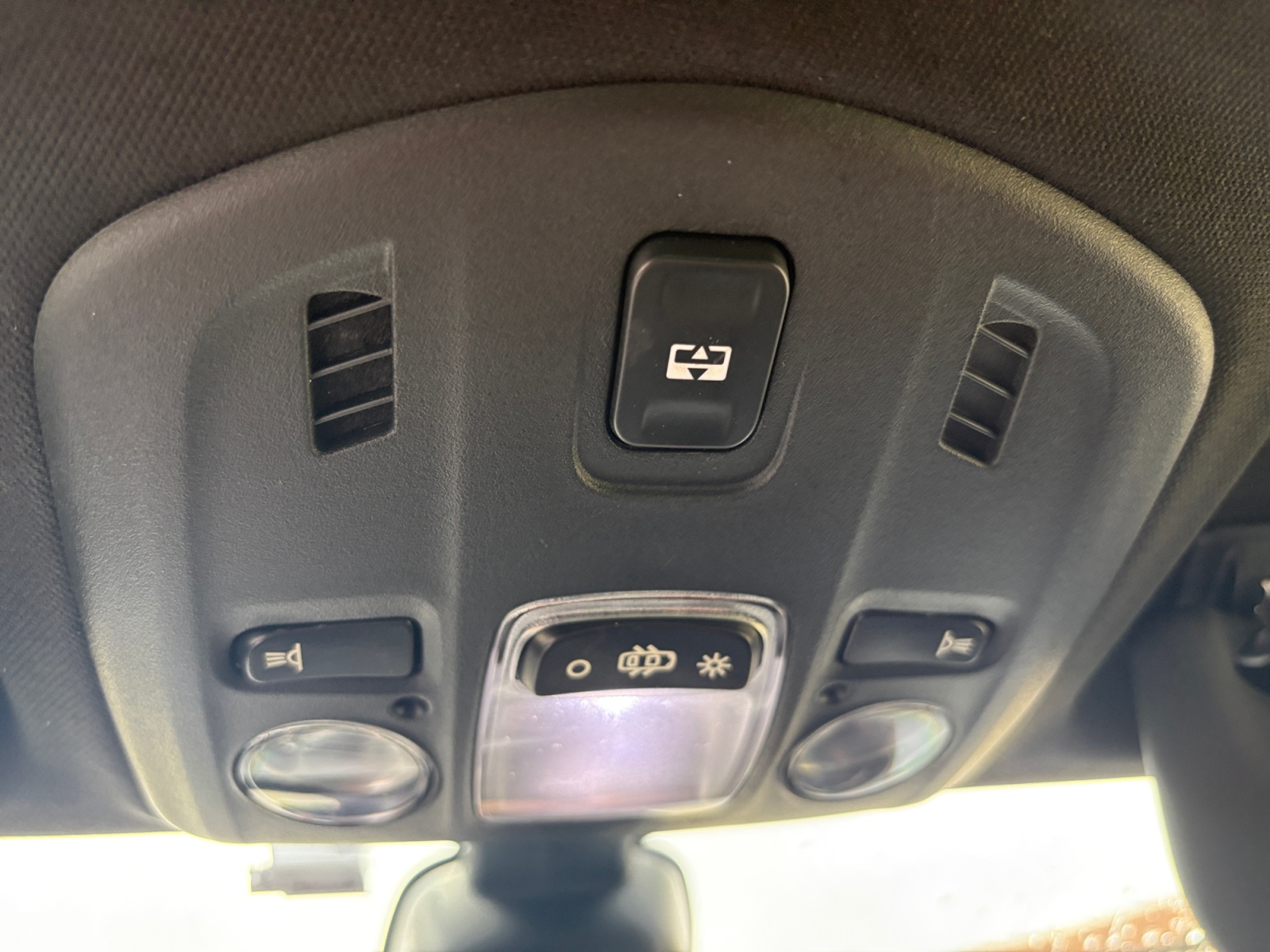 Ds Automobiles Ds 3 24