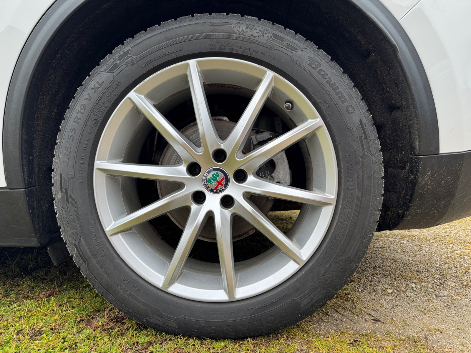 Alfa Romeo Stelvio 33