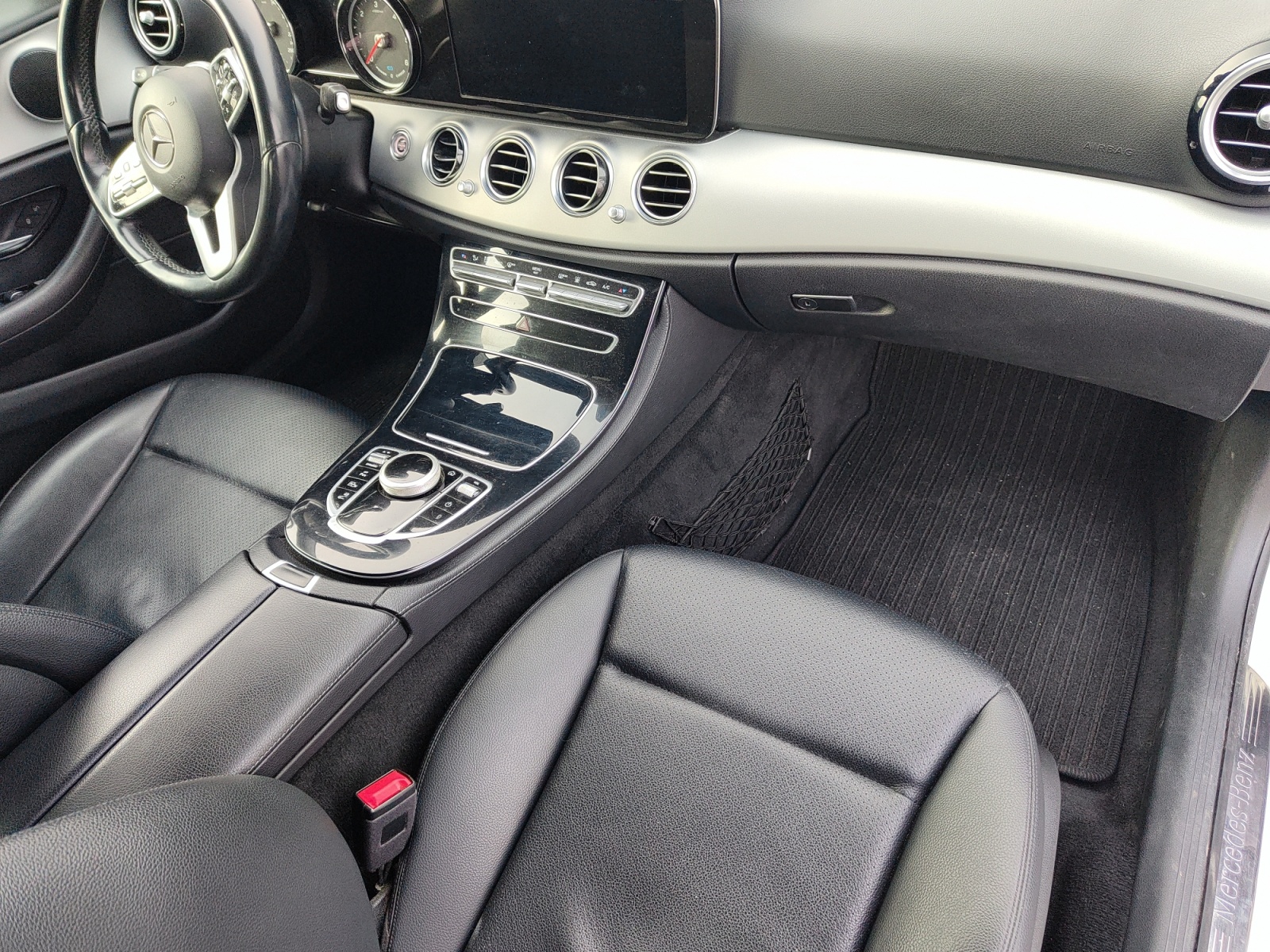 Mercedes-Benz Classe E 12