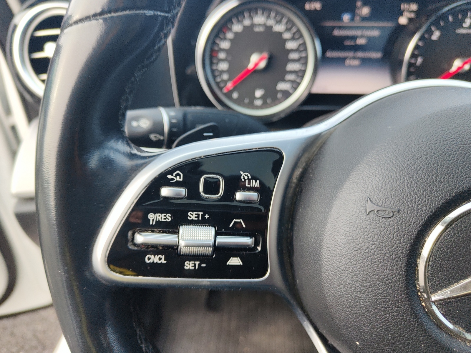 Mercedes-Benz Classe E 22