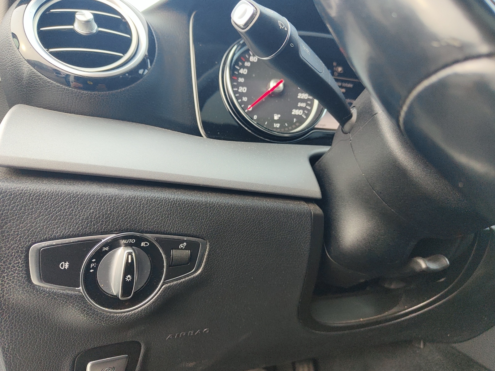 Mercedes-Benz Classe E 23