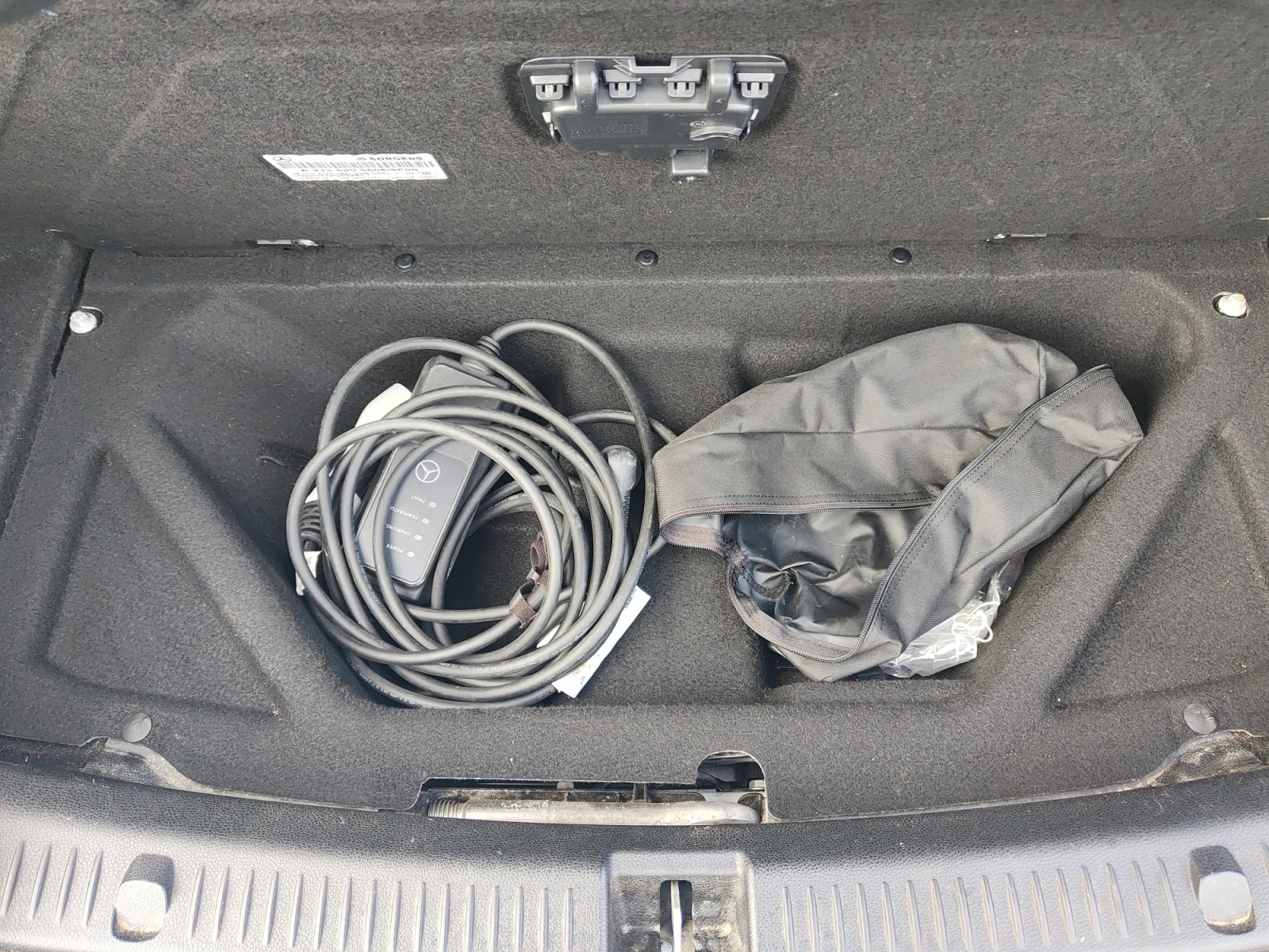 Mercedes-Benz Classe E 32