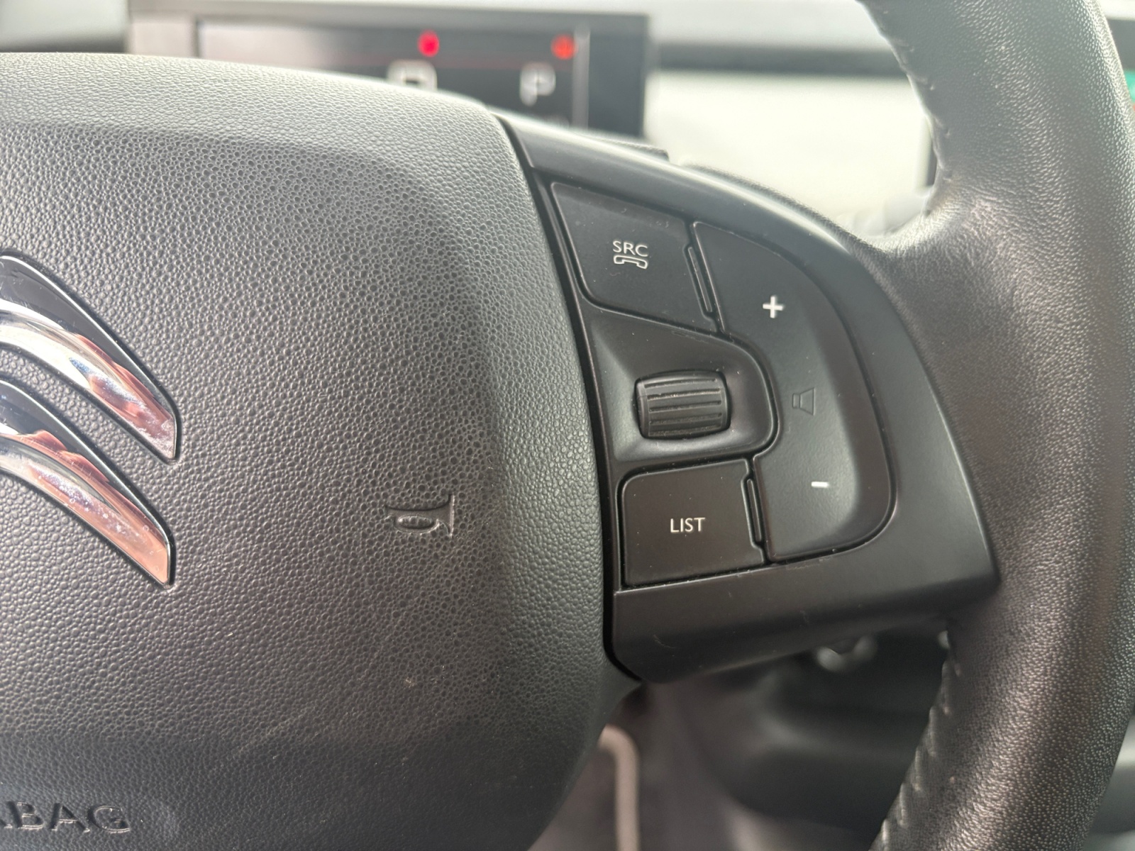 Citroen C4 Cactus 21