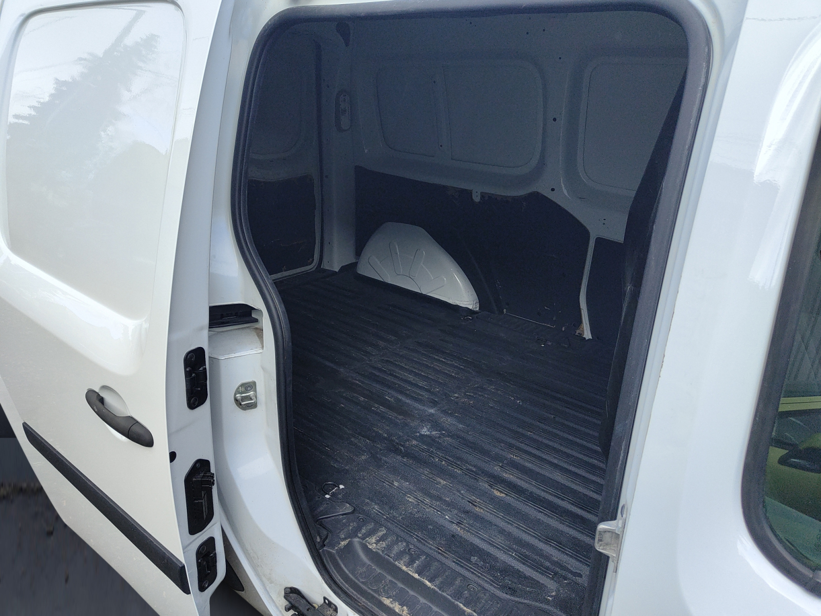 Renault Kangoo Express 11