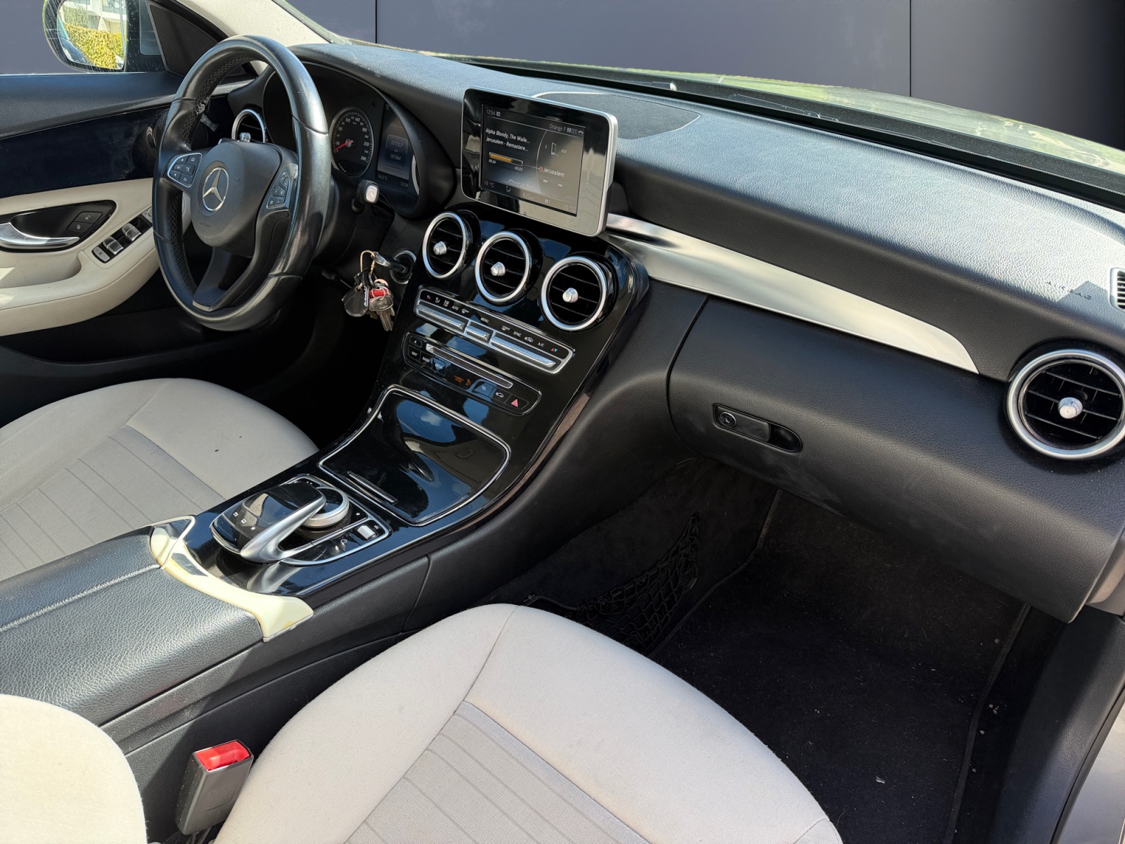 Mercedes-Benz Classe C 12