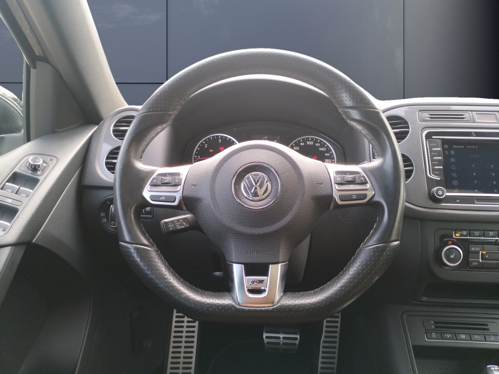 Volkswagen Tiguan 15