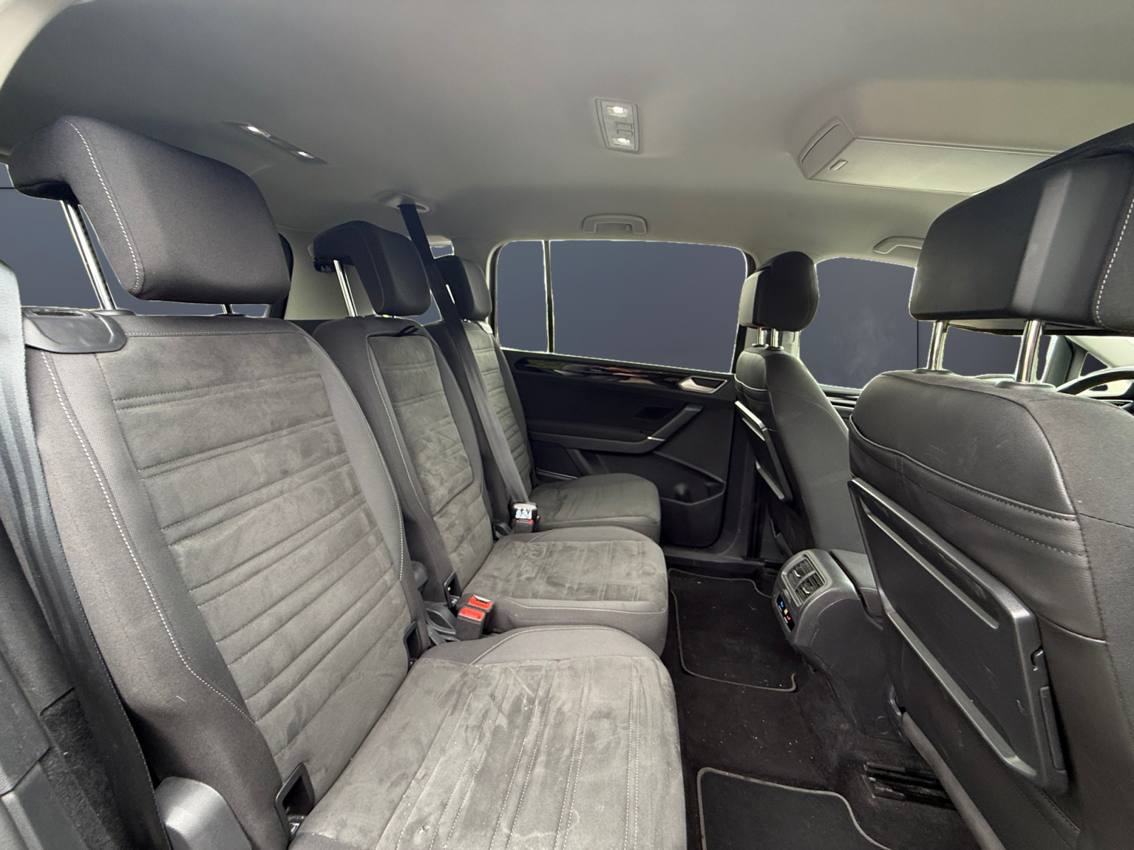 Volkswagen Touran 11