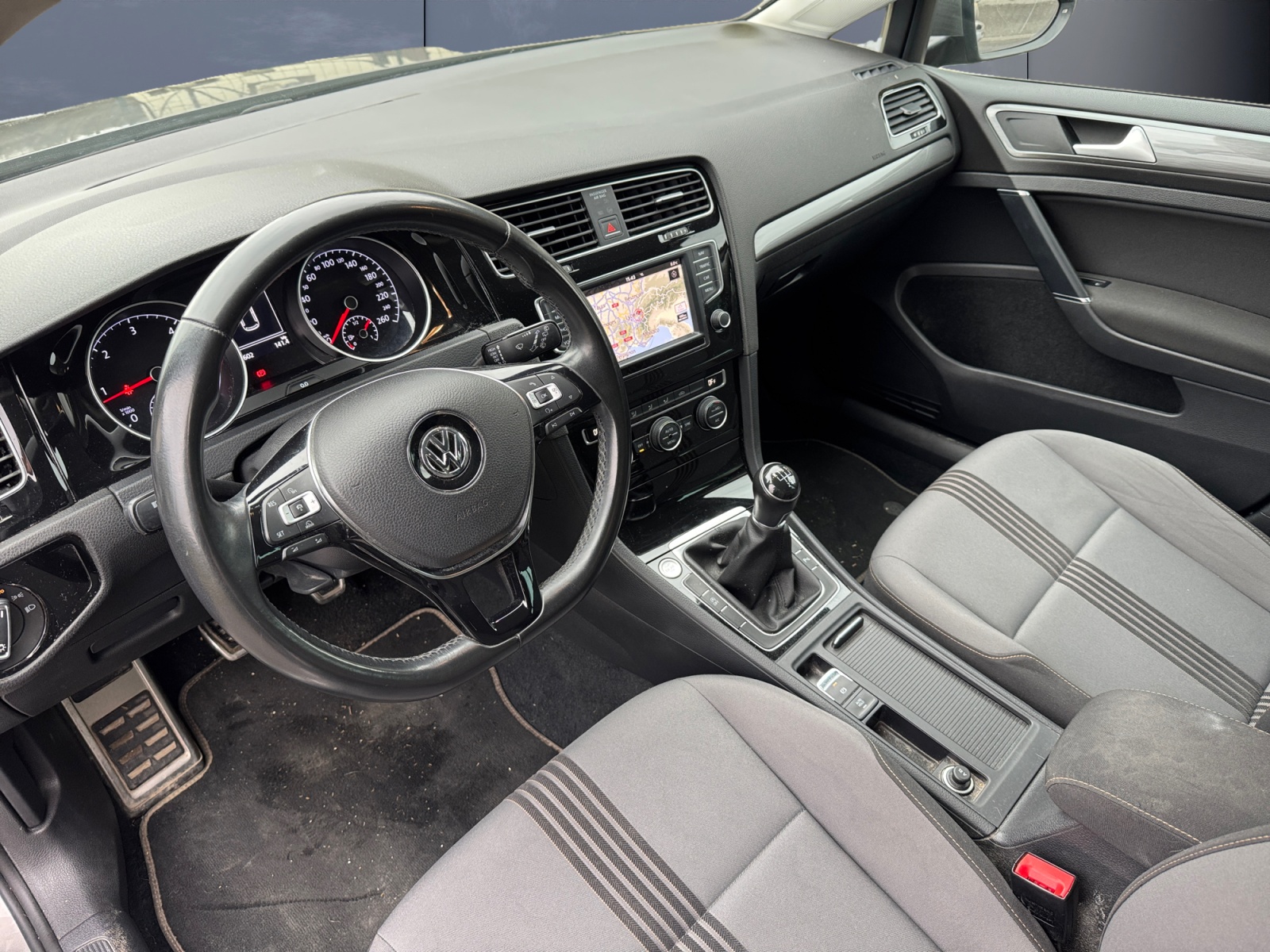Volkswagen Golf 8