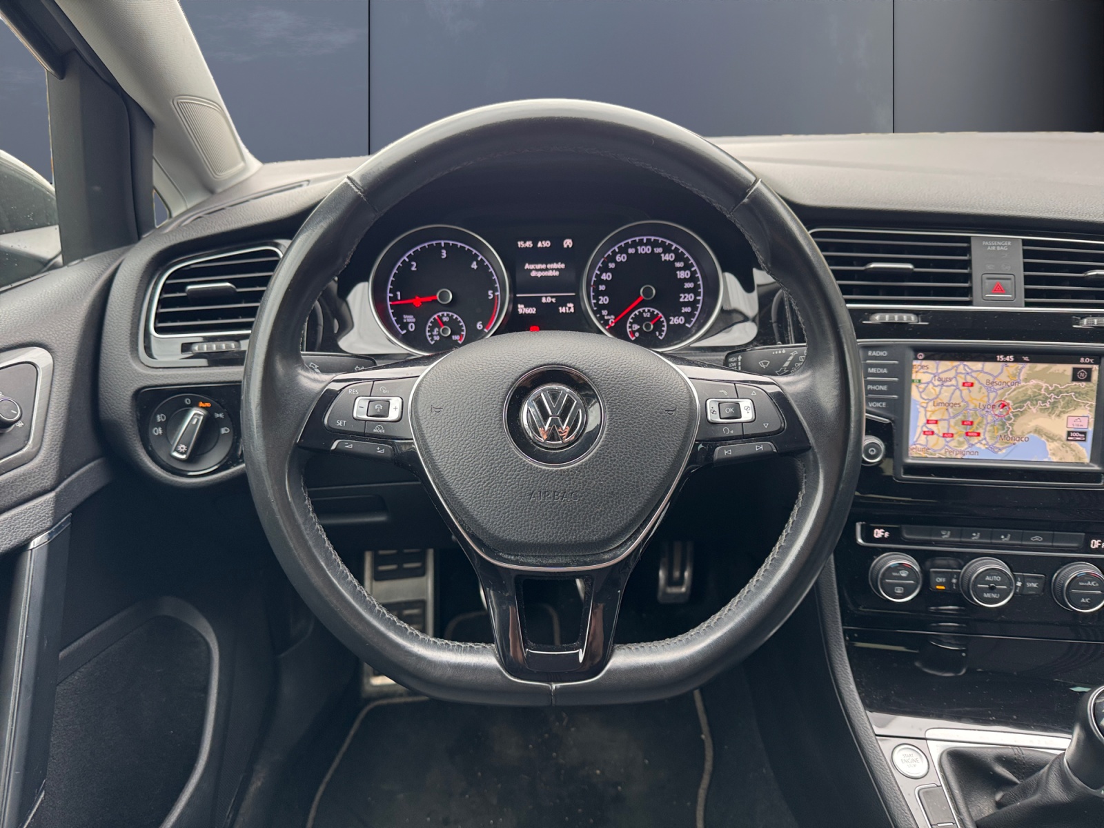 Volkswagen Golf 15