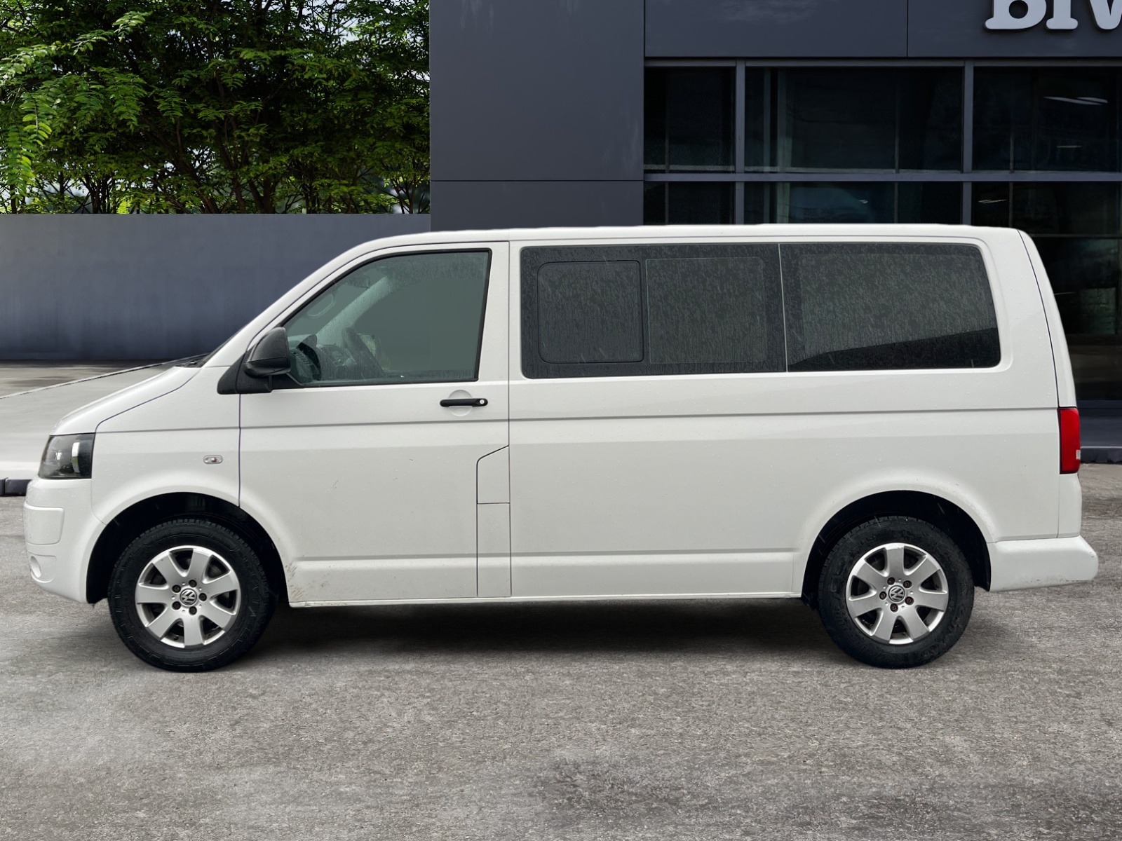 Volkswagen Multivan 1