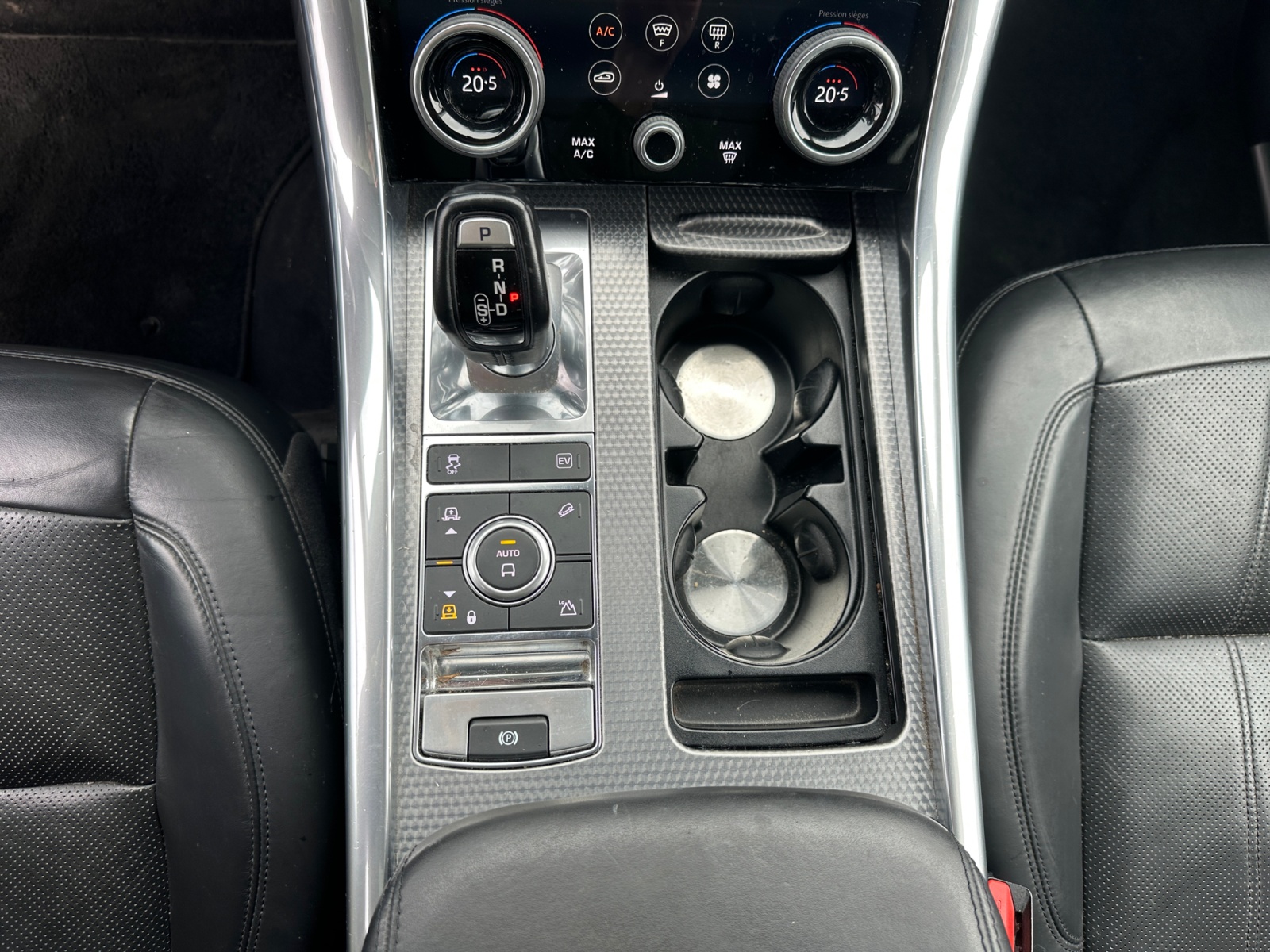 Land Rover Range Rover Sport 28