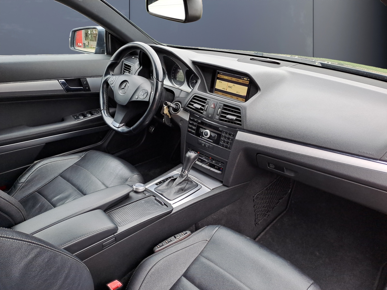 Mercedes-Benz Classe E 12