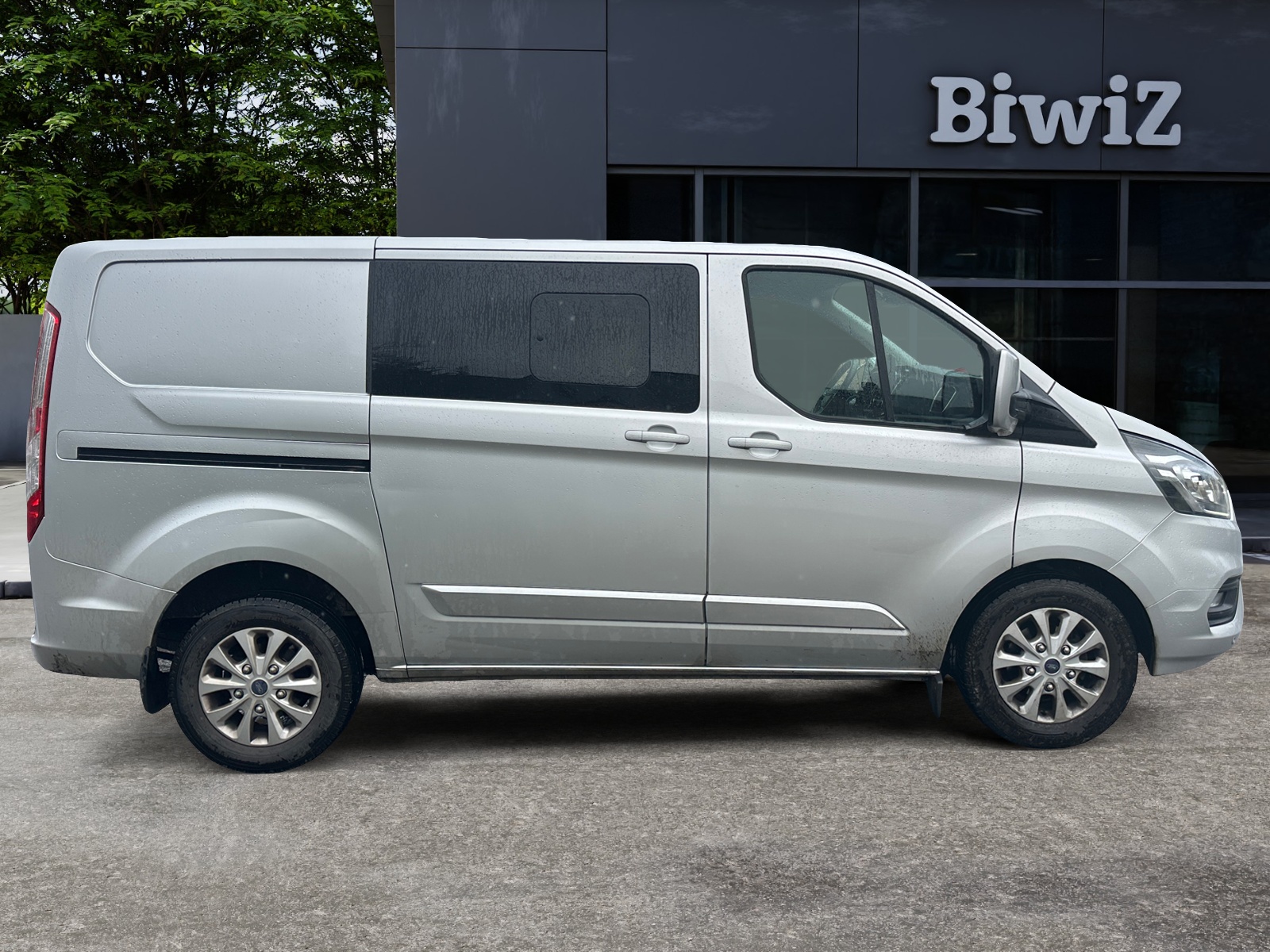 Ford Transit Custom Vu 5