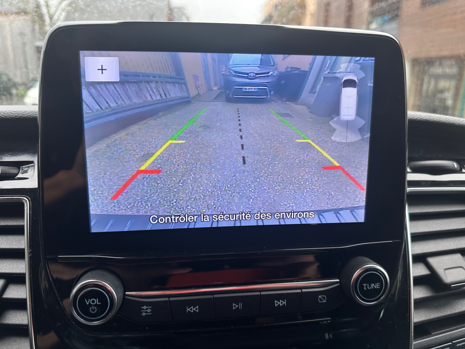 Ford Transit Custom Vu 17