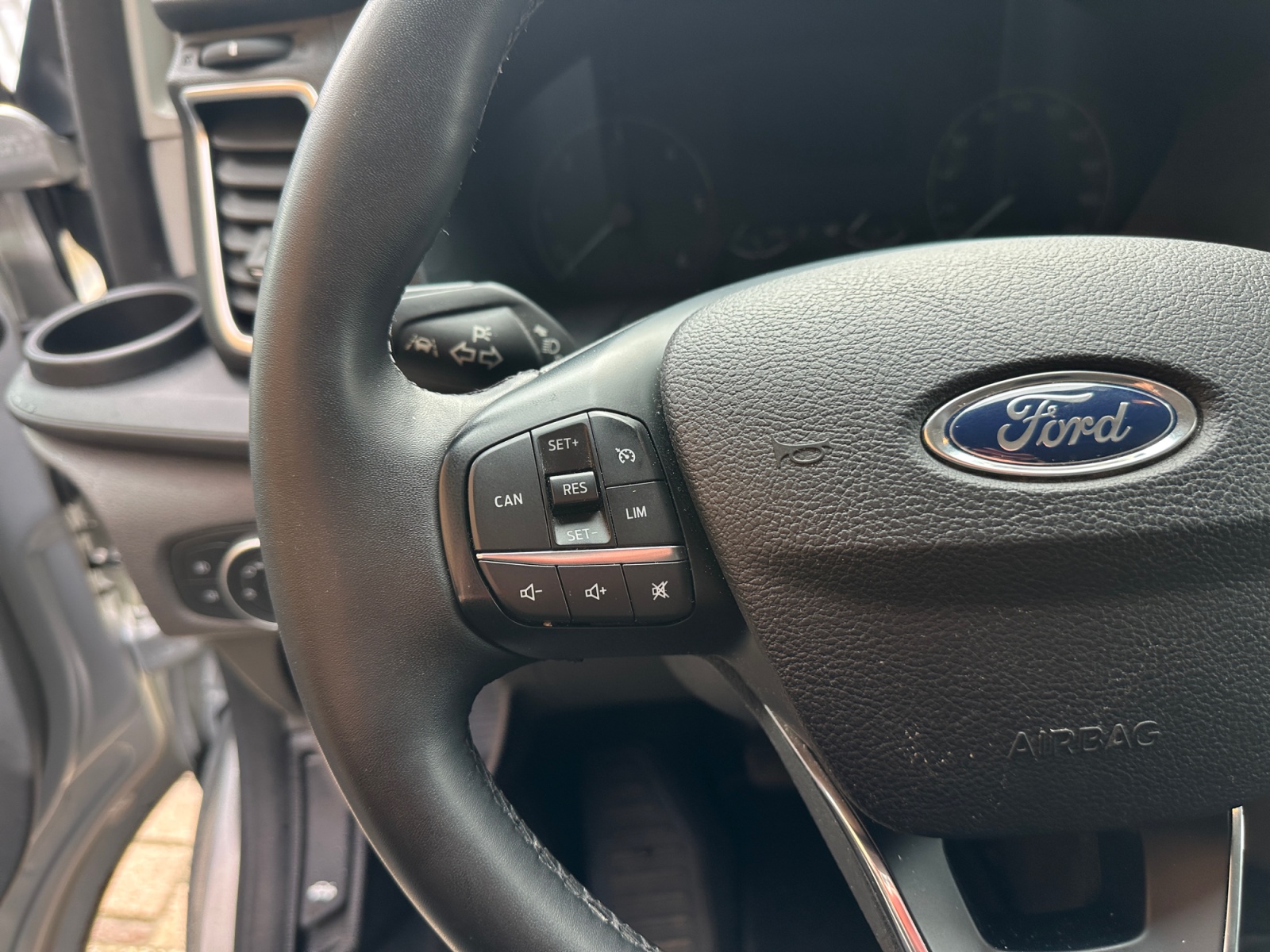 Ford Transit Custom Vu 20