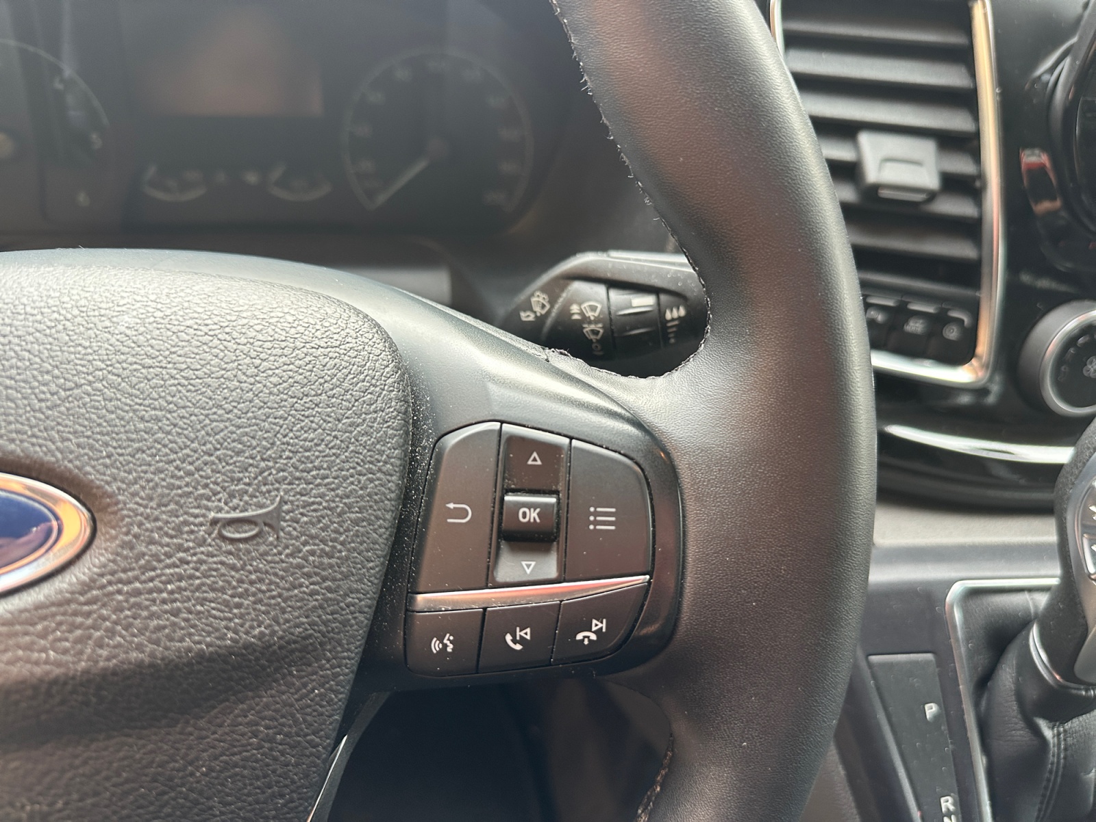 Ford Transit Custom Vu 21