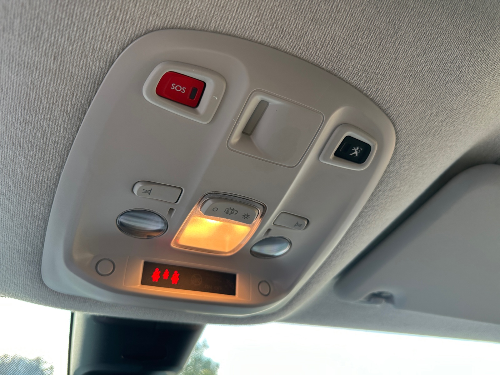 Peugeot Expert Vu 21