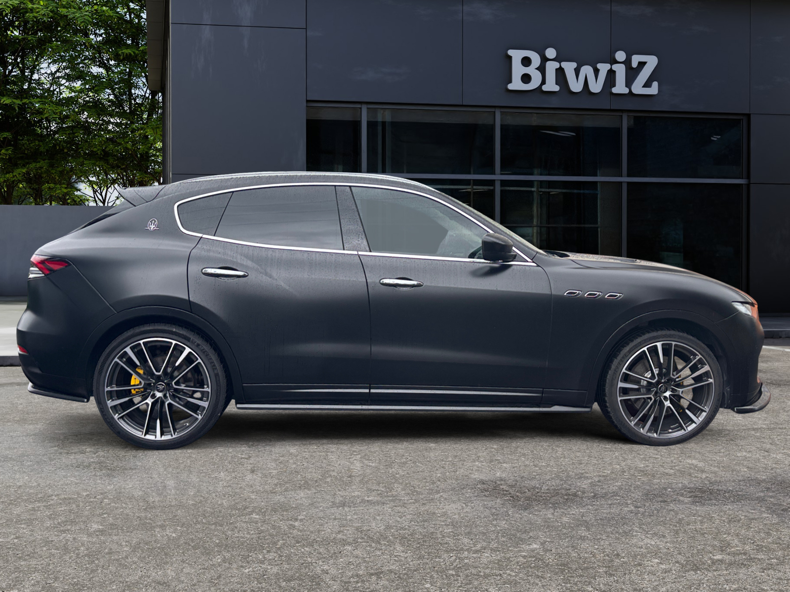 Maserati Levante 5