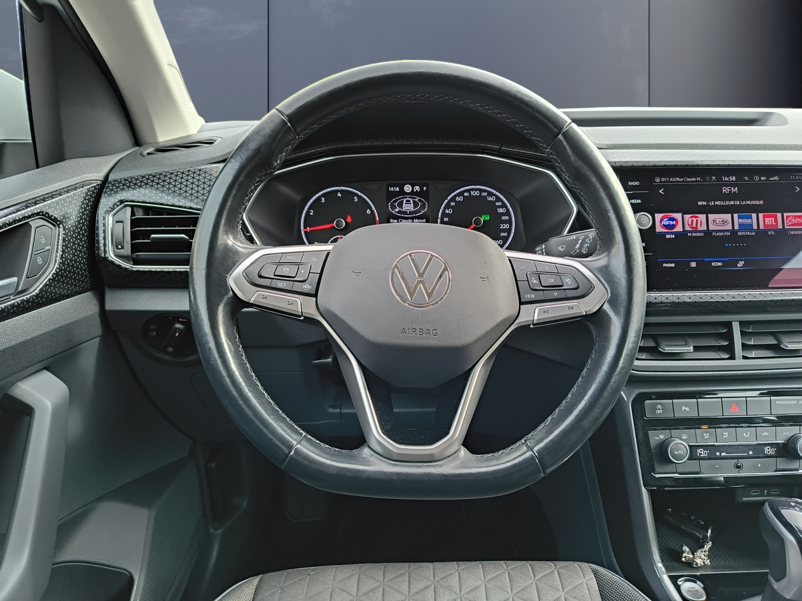 Volkswagen T-Cross 15