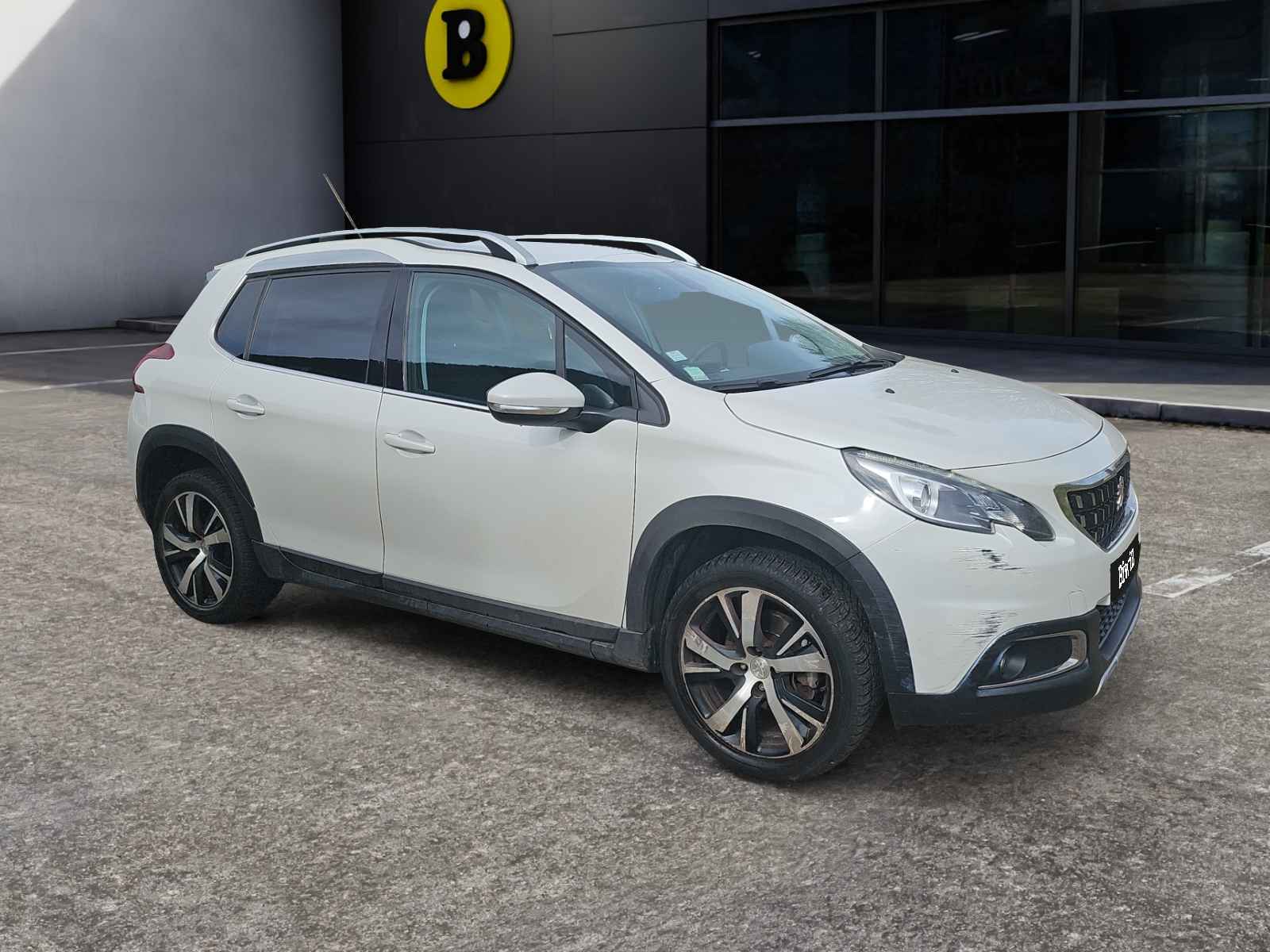 Peugeot 2008 6