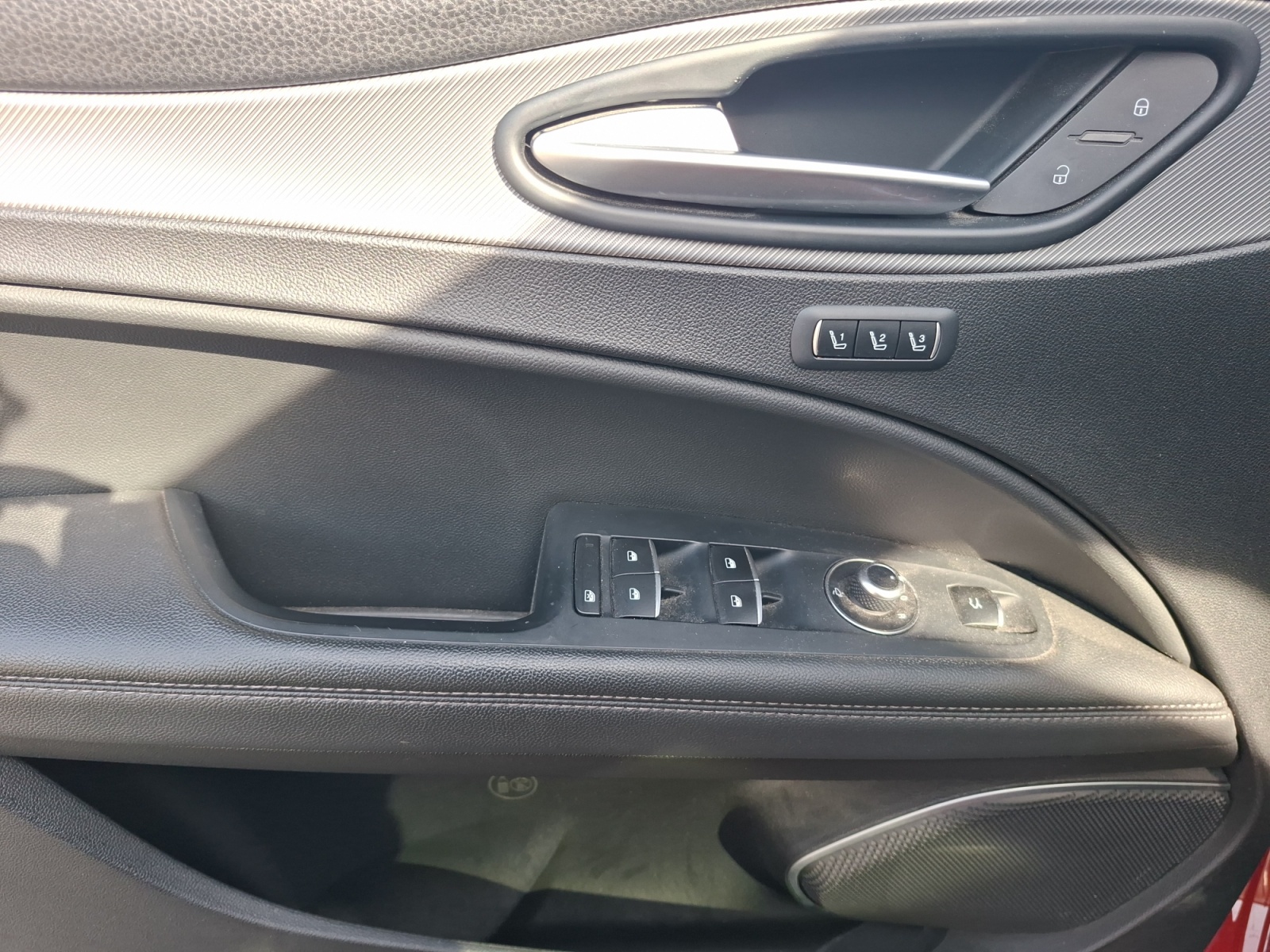 Alfa Romeo Stelvio 21