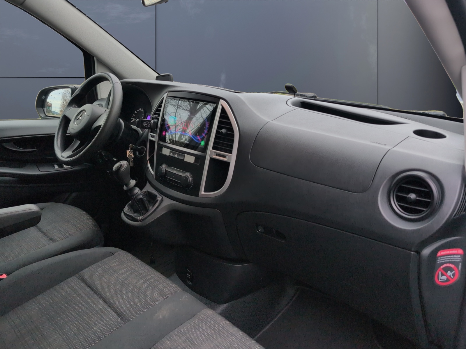 Mercedes-Benz Vito 12