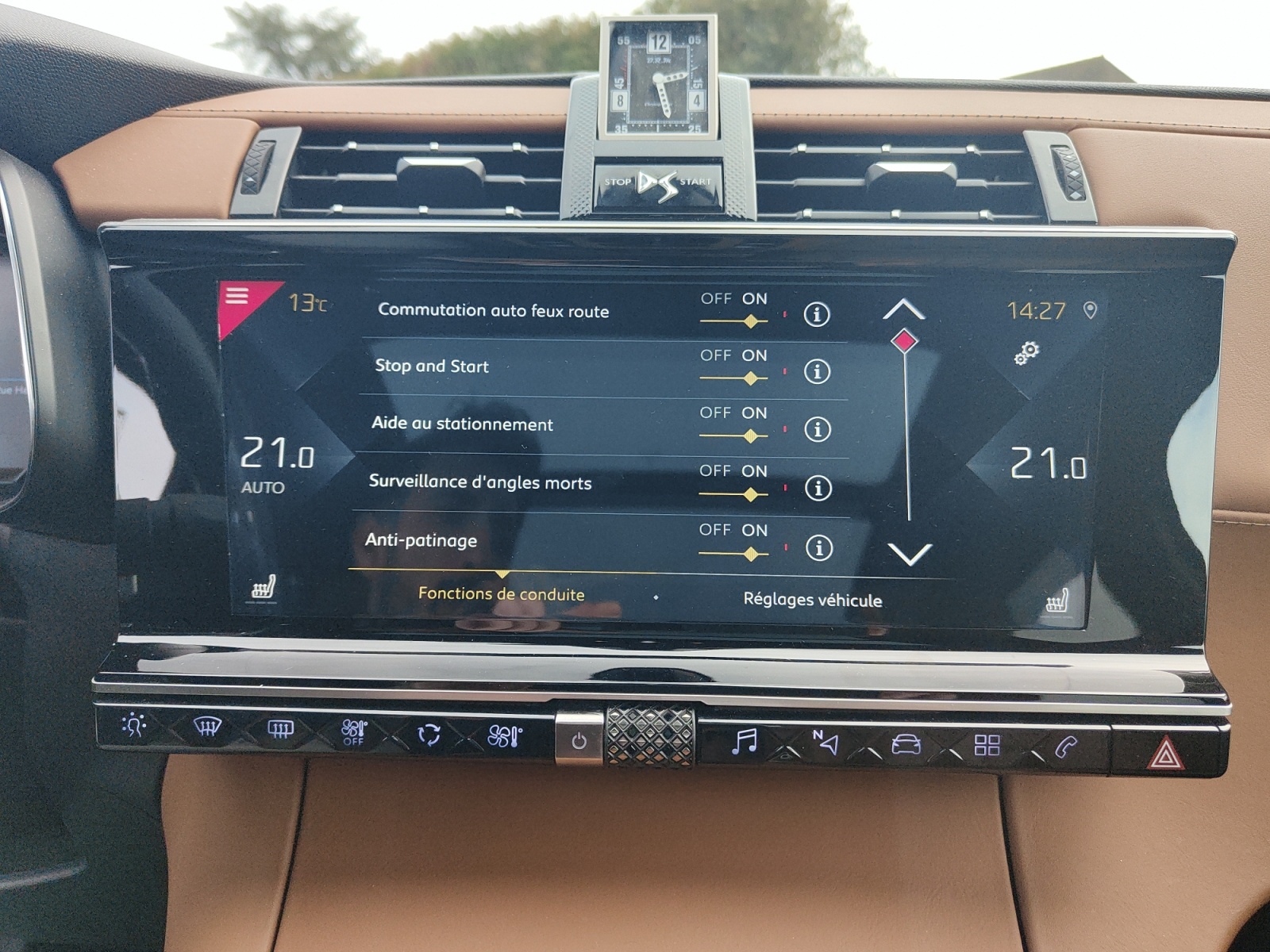 Ds Automobiles Ds 7 19