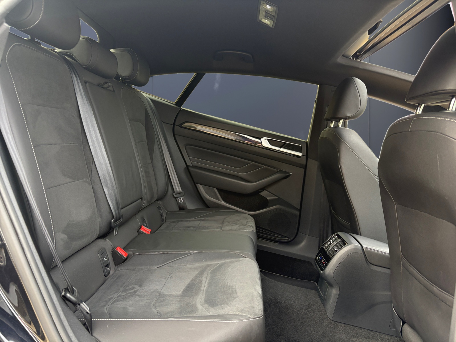 Volkswagen Arteon 11