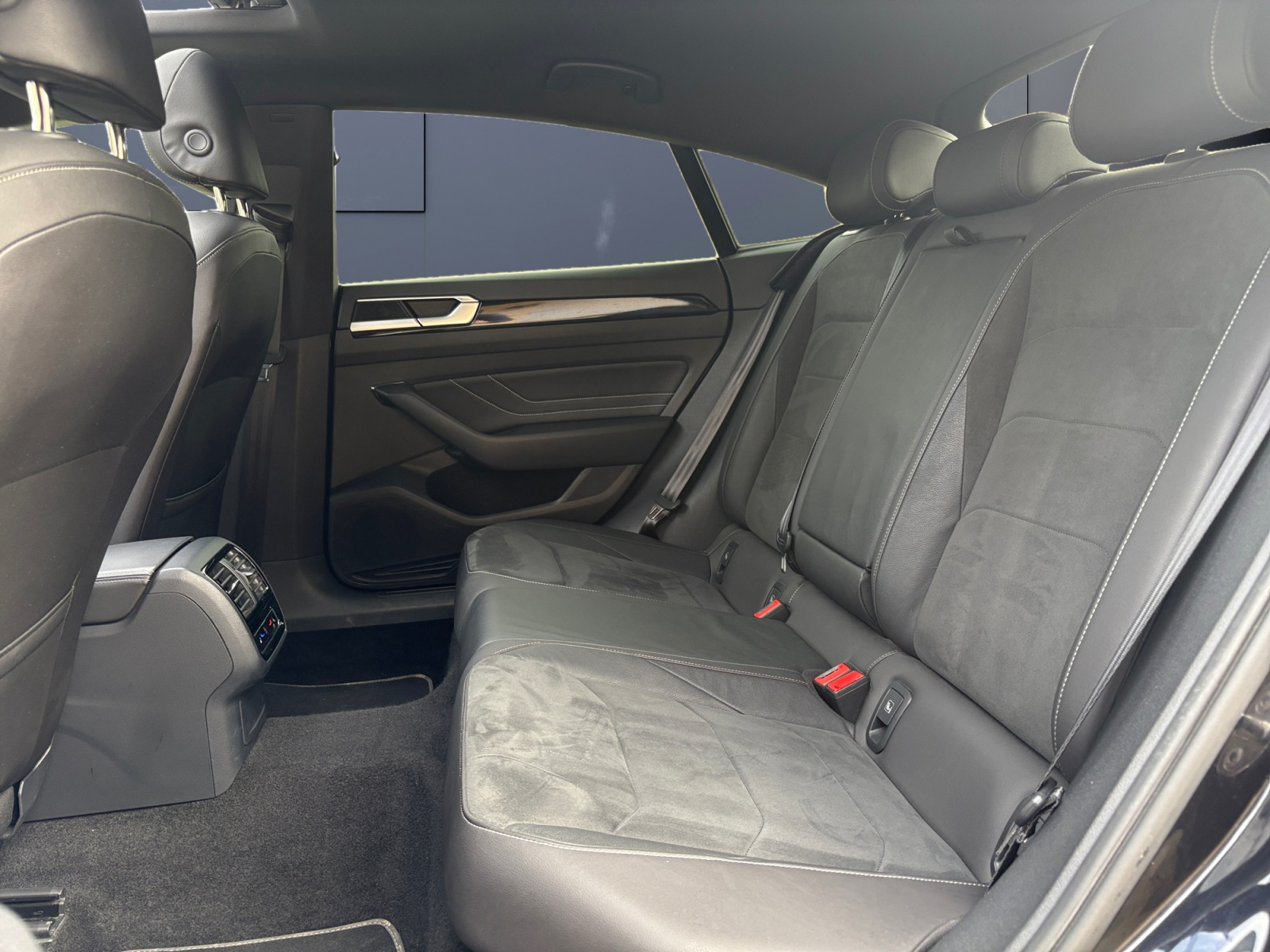 Volkswagen Arteon 10