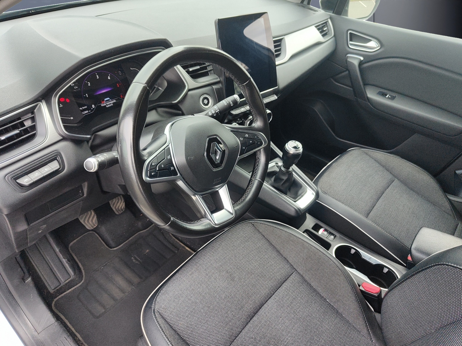 Renault Captur 8