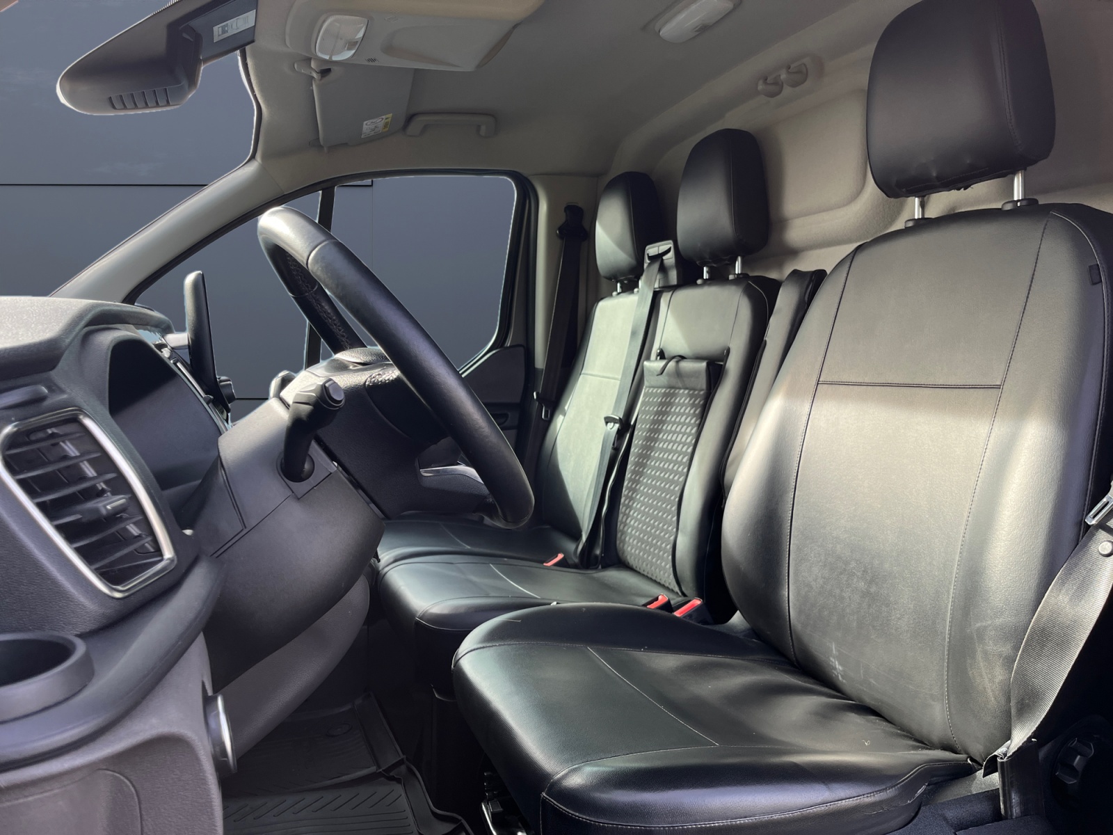 Ford Transit Custom Vu 9