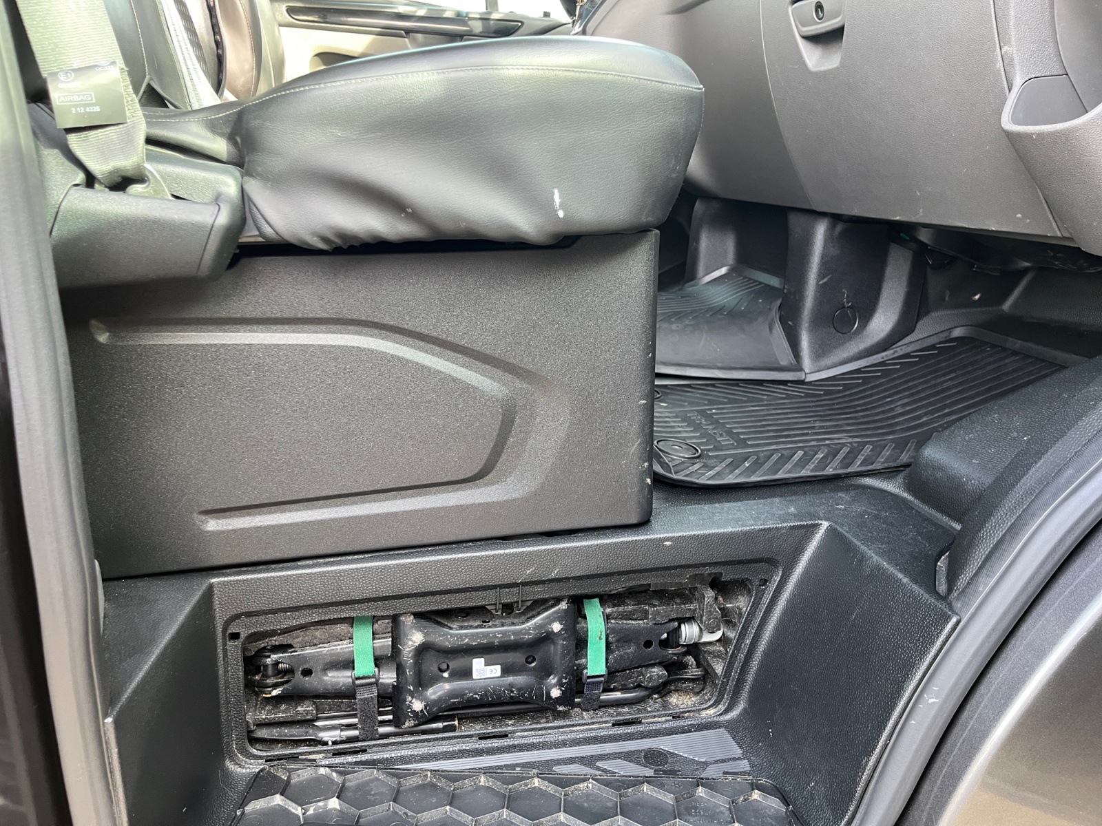 Ford Transit Custom Vu 16