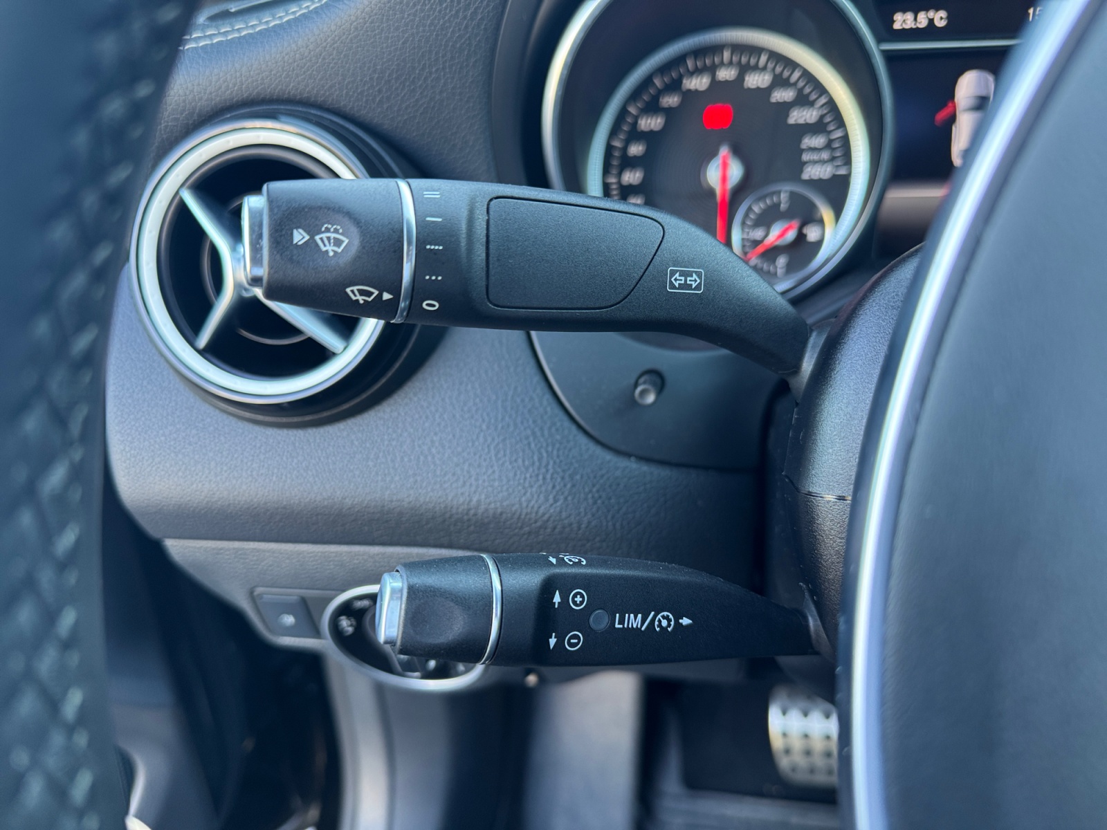 Mercedes-Benz Classe Cla 19