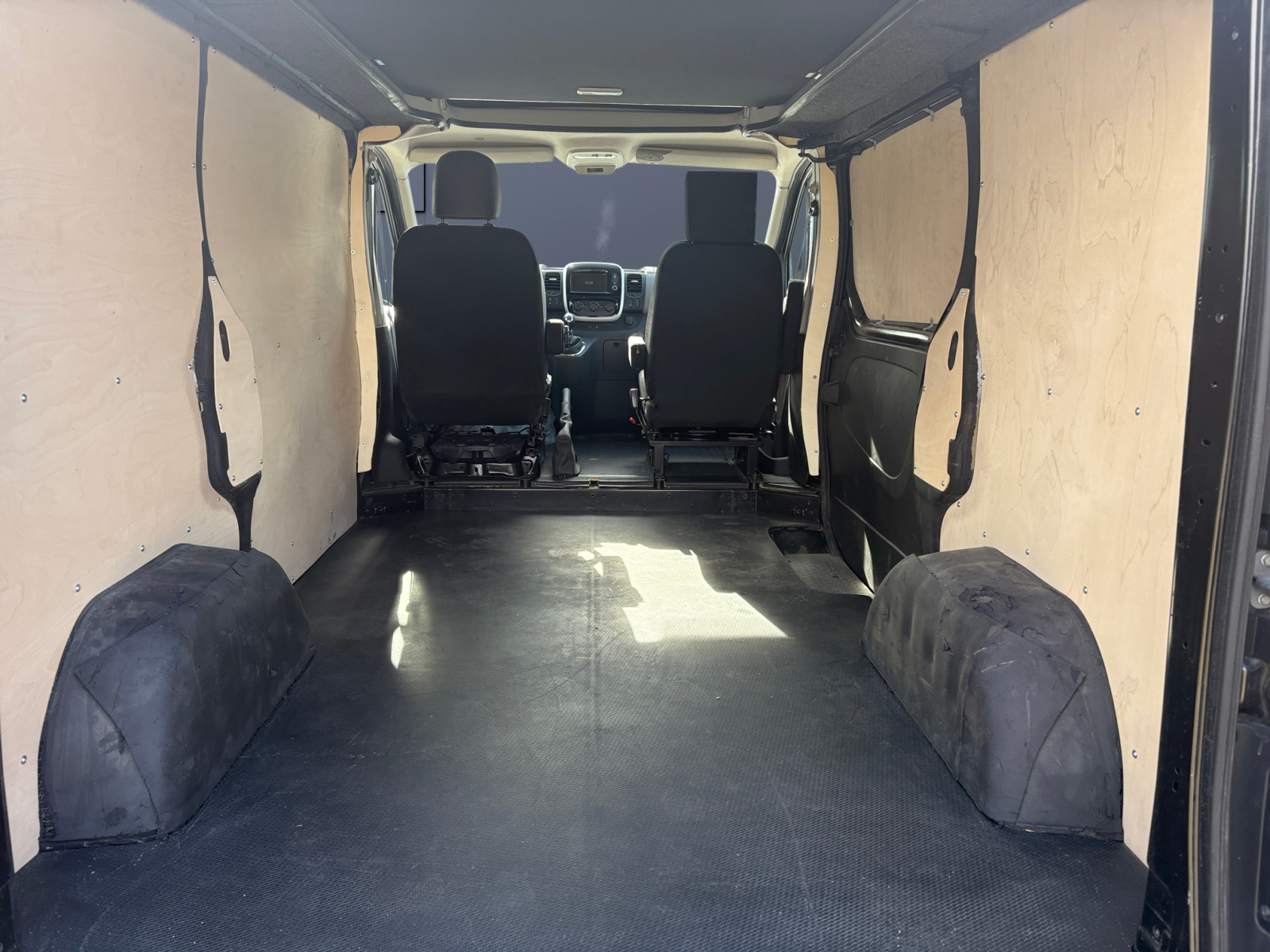 Renault Trafic 10