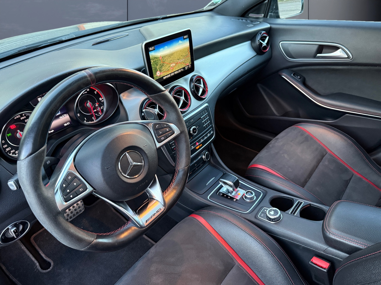 Mercedes-Benz Classe Cla 8