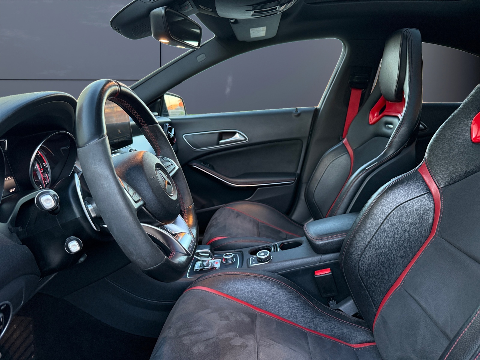 Mercedes-Benz Classe Cla 9