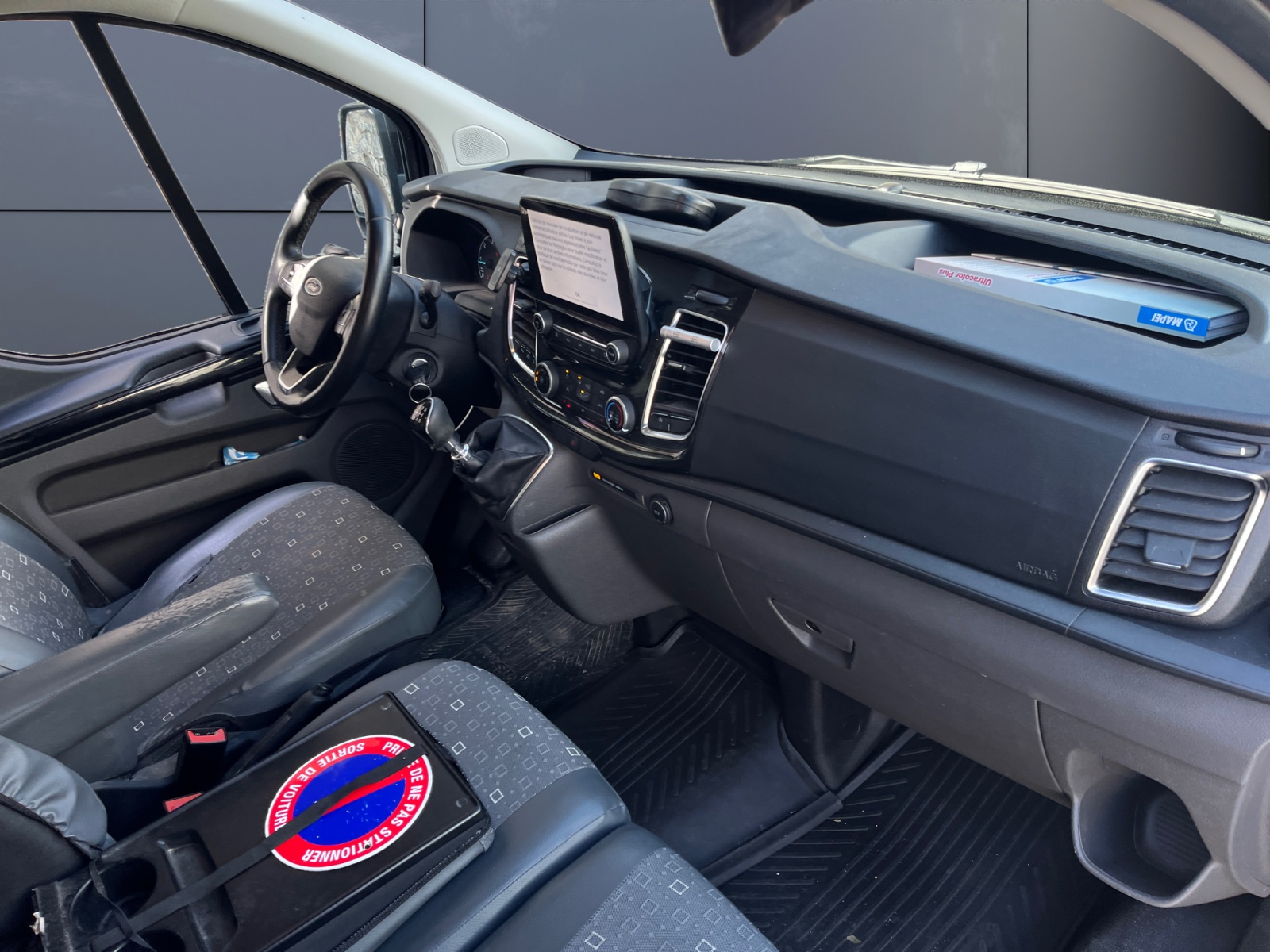 Ford Transit Custom Vu 10