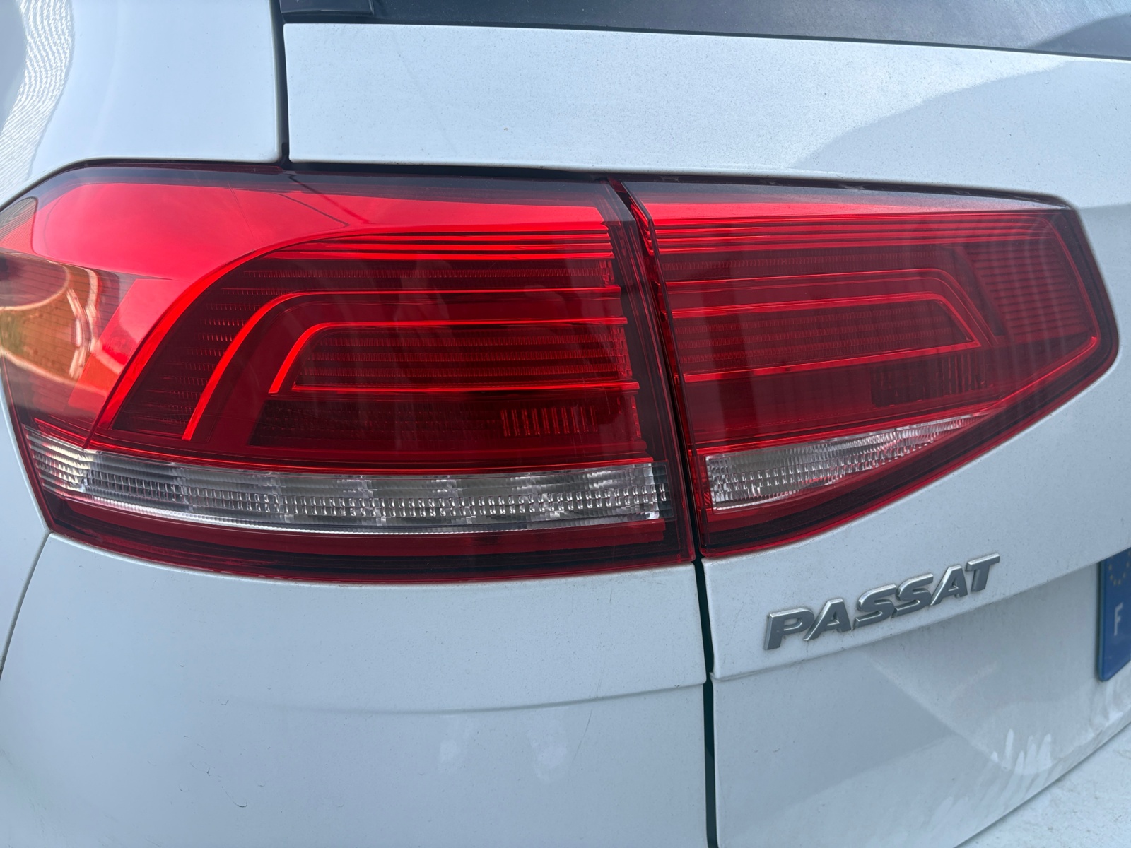 Volkswagen Passat 24