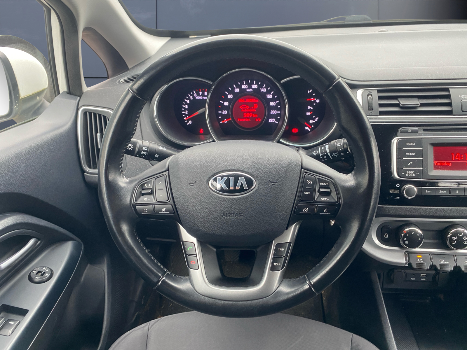 Kia Rio 15