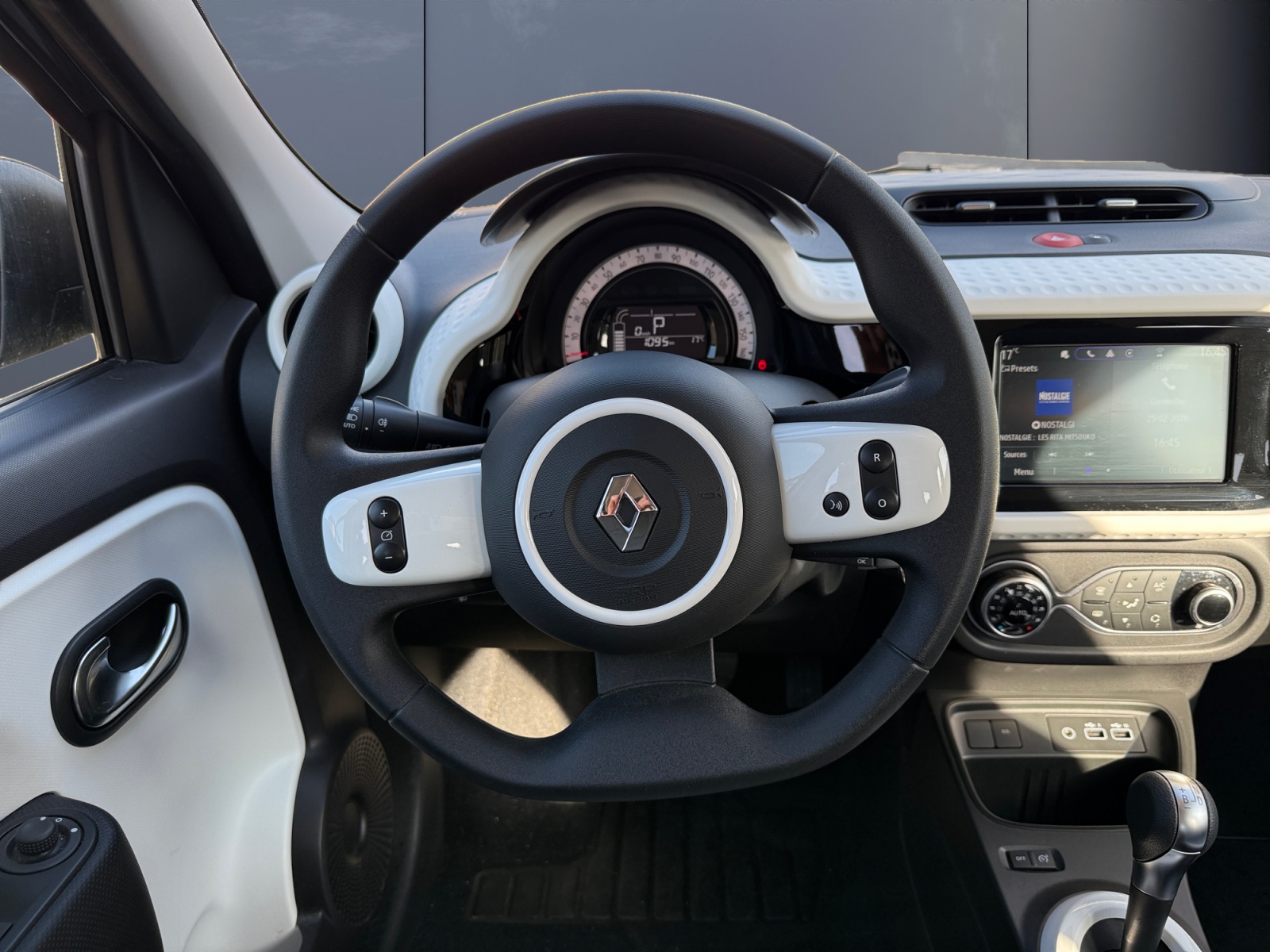 Renault Twingo Electric 15