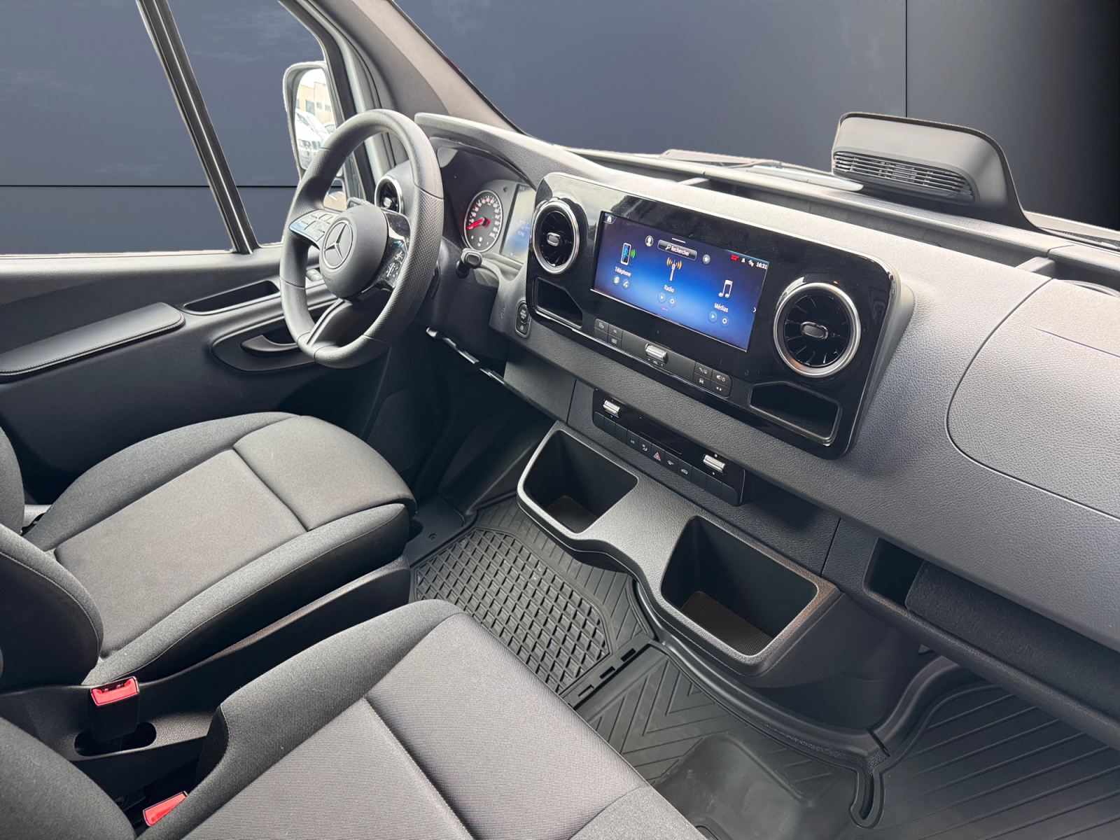 Mercedes-Benz Sprinter Vu 12