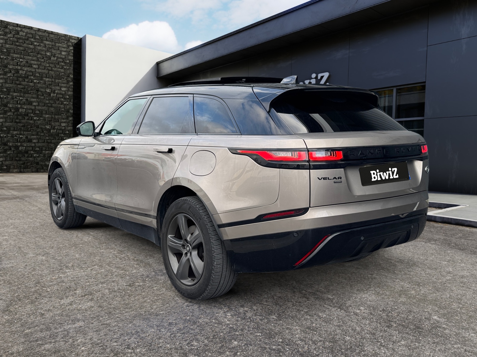 Land Rover Range Rover Velar 2