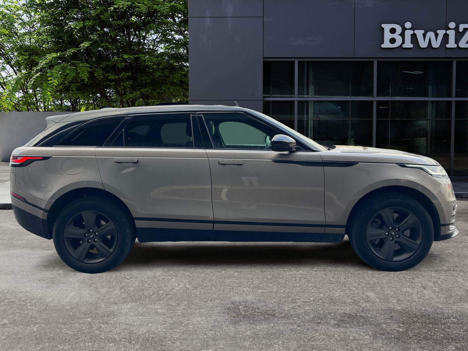 Land Rover Range Rover Velar 5